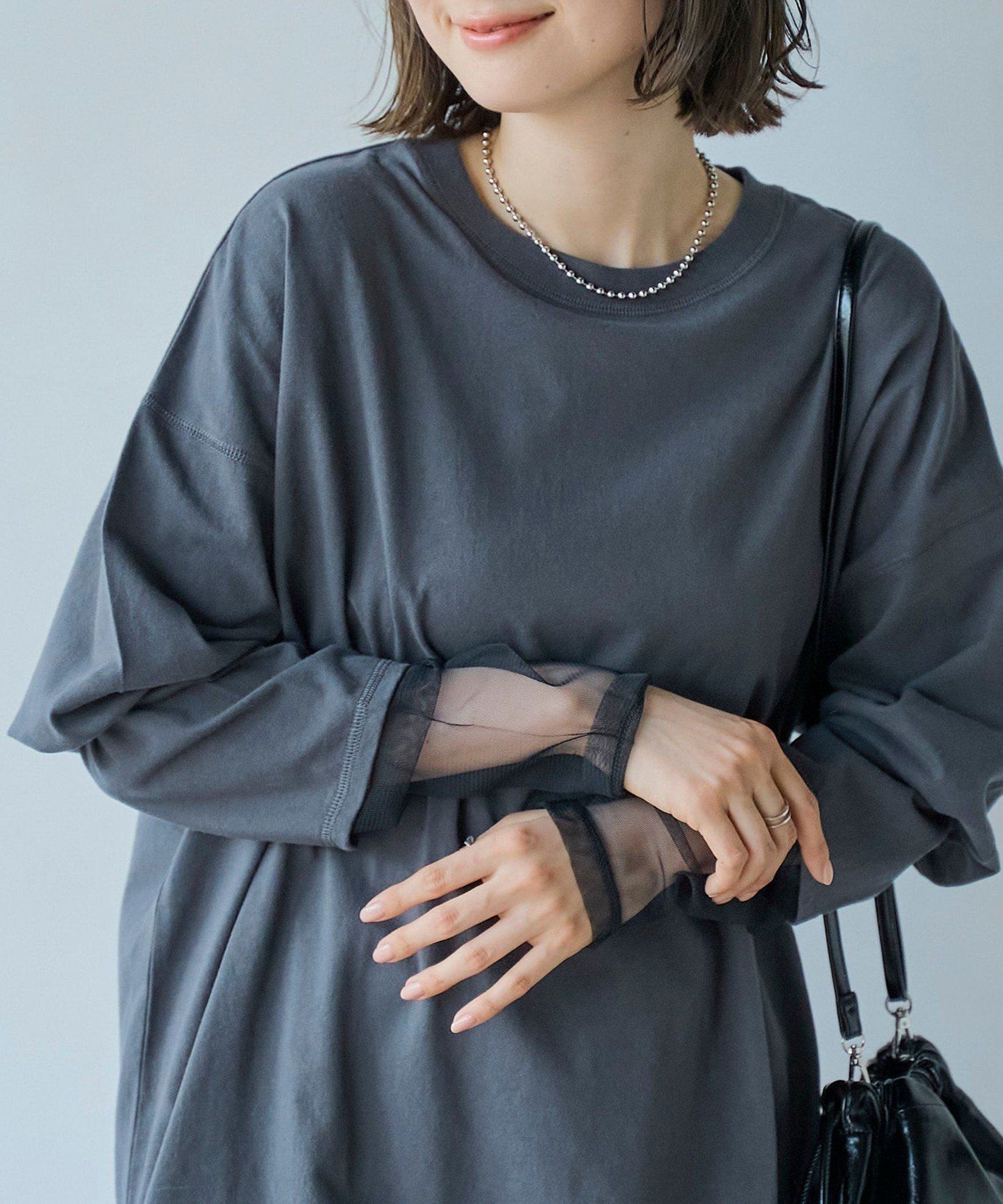 【コーエン/COEN】の【再入荷・新色登場】袖チュール切替ロングスリーブTシャツ(インフルエンサー紹介アイテム) インテリア・キッズ・メンズ・レディースファッション・服の通販 founy(ファニー) 　ファッション　Fashion　レディースファッション　Fashion for Women　トップス・カットソー　Cut & Sew Tops　シャツ・ブラウス・オフィスカジュアル　Elegant Blouses & Button-Ups　ロングTシャツ・Tシャツ　Longline T-Shirts & Tees　インナー　Innerwear　切替　Switching, Contrast Panel　スウェット / スエット　Sweatshirt, Sweatwear　スニーカー　Sneakers, Trainers　スリーブ　Sleeve, Long Sleeve / Short Sleeve　チュール　Tulip, Tulip Motif　デニム　Denim, Jeans Material　人気　Popular, Best Seller　ビスチェ　Bustier, Corset Top　ボトム　Bottoms, Lower Wear　ボーダー　Border, Stripe　ロング　Long, Long-Length　再入荷　Restock / Back in Stock　おすすめ　Recommended / Our Picks　DK.GRAY|ID: prp329100004869081 ipo3291000000036284248