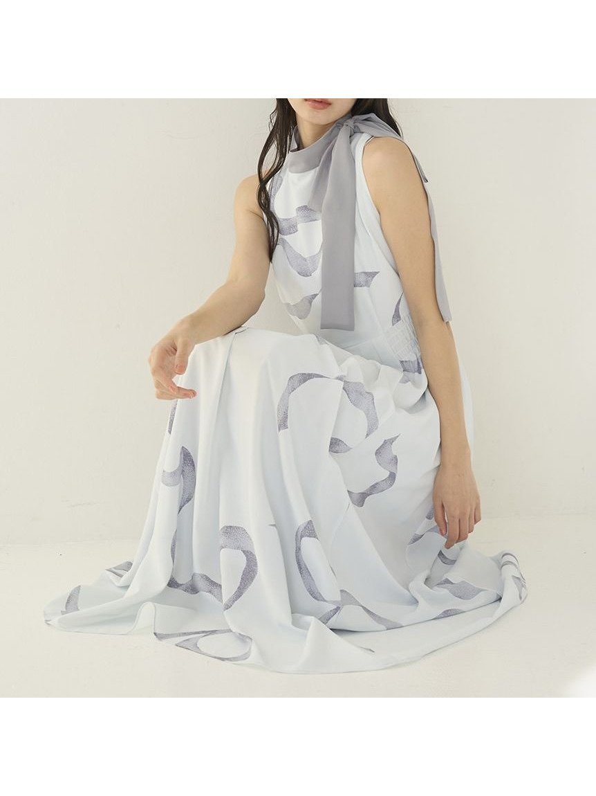 【スナイデル/SNIDEL】の【WEB限定カラーあり】リボンディテールカーデセットワンピース インテリア・キッズ・メンズ・レディースファッション・服の通販 founy(ファニー) 　ファッション　Fashion　レディースファッション　Fashion for Women　ワンピース　Dresses　ウェーブ　Wavy Pattern　エレガント 上品　Elegant　カーディガン　Cardigan, Knitwear　クラシカル　Classical, Vintage-Inspired　シャーリング　Shirring, Ruched　とろみ　Fluid, Flowy Fabric　ノースリーブ　Sleeveless, No-Sleeve　フィット　Fit, Slim Fit　フロント　Front, Front Design　プリント　Print, Printed Pattern　リボン　Ribbon, Bow　おすすめ　Recommended / Our Picks　LBLU[081]|ID: prp329100004869108 ipo3291000000036284551