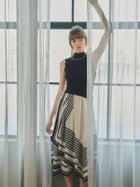 【エイミーイストワール/eimy istoire】の【PRE ORDER】スカーフパターンニットドッキングワンピース 人気、トレンドファッション・服の通販 founy(ファニー) ファッション Fashion レディースファッション Fashion for Women ワンピース Dresses シンプル Simple, Minimal ジャケット Jacket, Outerwear スカーフ Scarf, Neckwear ドッキング Docking, Mixed Material パターン Pattern, Design Print プリント Print, Printed Pattern ヘムライン Hemline, Bottom Cut リボン Ribbon, Bow 再入荷 Restock / Back in Stock おすすめ Recommended / Our Picks thumbnail BLACK|ID: prp329100004869123 ipo3291000000036284757