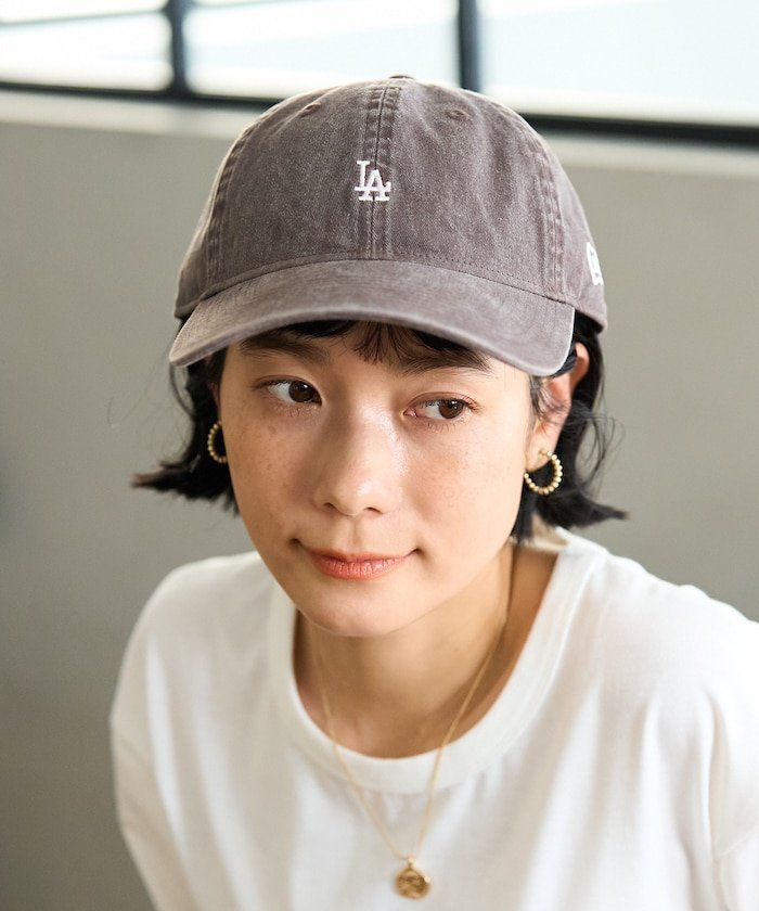 【フリークスストア/FREAK'S STORE】の別注 9TWENTY MICROMINI LOGO CAP インテリア・キッズ・メンズ・レディースファッション・服の通販 founy(ファニー) 　ファッション　Fashion　レディースファッション　Fashion for Women　2026年　2026　ウォッシュ　Washed Finish　キャップ　Cap, Baseball Cap　スペシャル　Special, Limited Edition　ニューヨーク　New York, NYC Style　別注　Limited Edition, Custom Order　夏　Summer　定番　Standard, Basic Item　S/S・春夏　SS, Spring/Summer, Warm Season　ブラウン|ID: prp329100004869163 ipo3291000000036285455