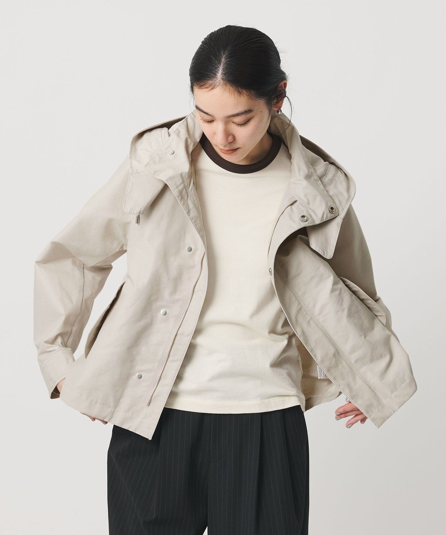 【ビューティ&ユース ユナイテッドアローズ/BEAUTY&YOUTH / UNITED ARROWS】のグログランフード マウンテンパーカー ウォッシャブル はっ水 インテリア・キッズ・メンズ・レディースファッション・服の通販 founy(ファニー) 　ファッション　Fashion　レディースファッション　Fashion for Women　トップス・カットソー　Cut & Sew Tops　レディースパーカー・カジュアルフーディー　Casual Hoodies & Sweatshirts　ウォッシャブル　Machine Washable　グログラン　Grosgrain, Grosgrain Ribbon　コーデュロイ　Corduroy, Cord Fabric　スウェット / スエット　Sweatshirt, Sweatwear　スタイリッシュ　Stylish, Fashionable　デニム　Denim, Jeans Material　定番　Standard, Basic Item　パーカー　Hoodie, Parka　フロント　Front, Front Design　プレーン　Plain, Simple　ボトム　Bottoms, Lower Wear　羽織　Haori, Light Jacket　レース　Lace, Lace Fabric　おすすめ　Recommended / Our Picks　エレガント 上品　Elegant　LT.GRAY|ID: prp329100004869465 ipo3291000000036290492