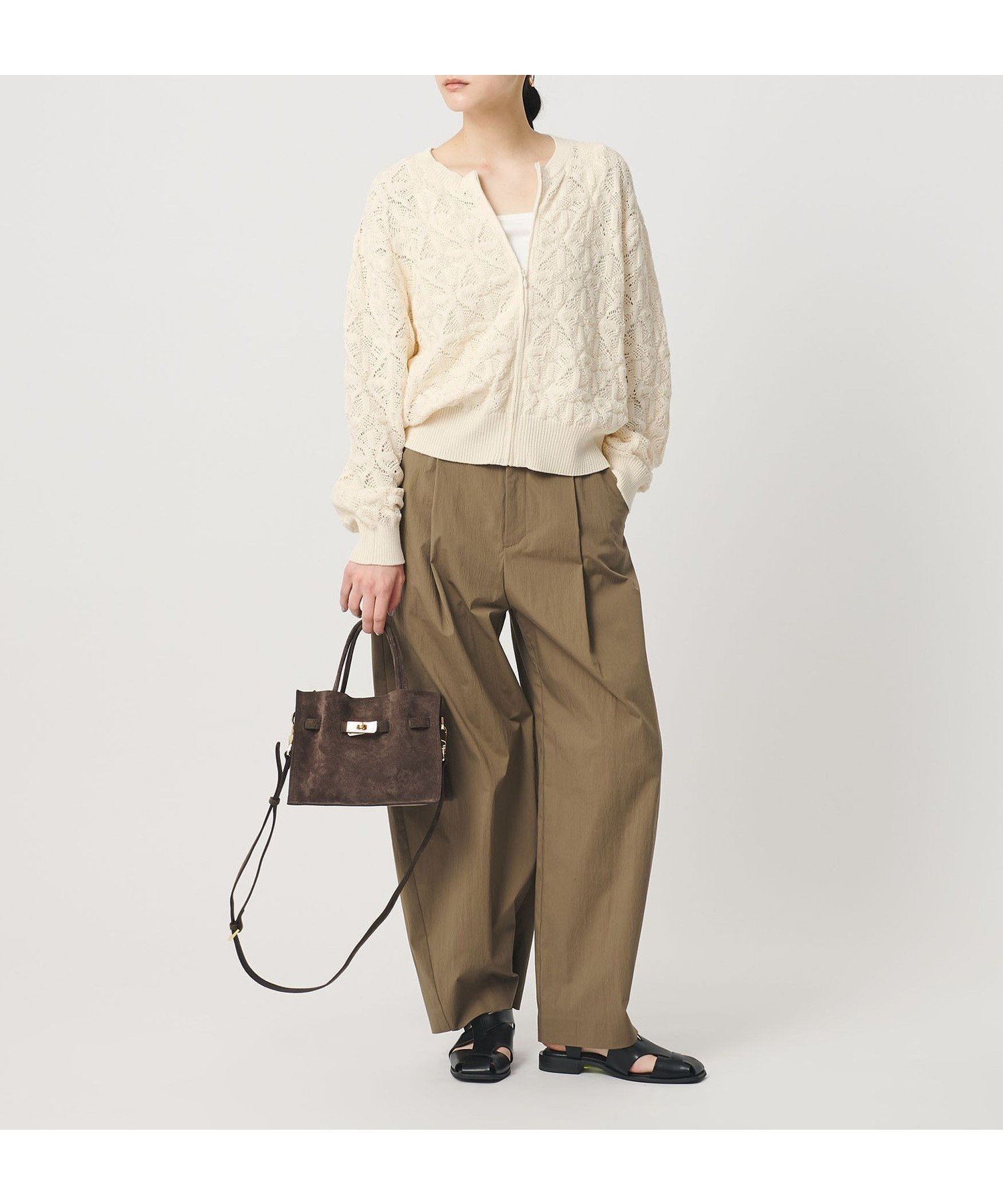 【ビューティ&ユース ユナイテッドアローズ/BEAUTY&YOUTH / UNITED ARROWS】の【WEB限定 Wardrobe DAILY MINIMAL】レース ジップカーディガン ウォッシャブル インテリア・キッズ・メンズ・レディースファッション・服の通販 founy(ファニー) 　ファッション　Fashion　レディースファッション　Fashion for Women　トップス・カットソー　Cut & Sew Tops　カーディガン・羽織り　Layered Style Cardigans　ウォッシャブル　Machine Washable　オケージョン　Occasion Wear　春　Spring　カーディガン　Cardigan, Knitwear　シンプル　Simple, Minimal　ジップ　Zip, Zipper　スキッパー　Skipper, Open Collar　スラックス　Slacks, Dress Pants　透かし　Cut-Out, Lacework　マニッシュ　Mannish, Boyish　レース　Lace, Lace Fabric　ワイド　Wide, Wide Fit　おすすめ　Recommended / Our Picks　エレガント 上品　Elegant　ビジネス 仕事 通勤　Business / Work / Commuting　OFF WHITE|ID: prp329100004869496 ipo3291000000036291241