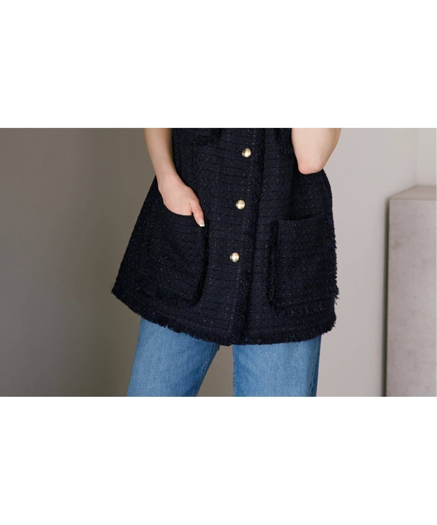 【ノーブル / スピック&スパン/NOBLE / Spick & Span】のラメツイードノーカラージレ インテリア・キッズ・メンズ・レディースファッション・服の通販 founy(ファニー) 　ファッション　Fashion　レディースファッション　Fashion for Women　アウター　Coat / Outerwear Collection　トップス・カットソー　Cut & Sew Tops　ベスト&ジレ / 重ね着スタイル　Vests & Gilets　おすすめ　Recommended / Our Picks　ツイード　Twill, Twill Weave　フリンジ　Fringe, Tassel　別注　Limited Edition, Custom Order　ネイビー|ID: prp329100004869499 ipo3291000000036291268