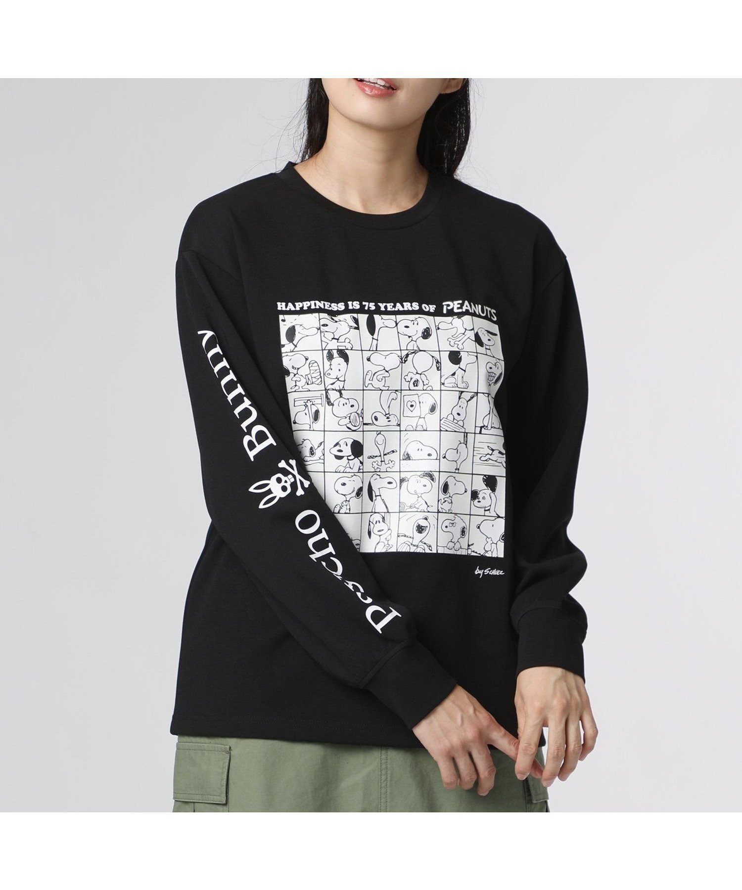 【サイコバニー/Psycho Bunny】のWOMEN PEANUTS × Psycho Bunnyコラボ 75thデザイン ロングスリーブTシャツ インテリア・キッズ・メンズ・レディースファッション・服の通販 founy(ファニー) 　ファッション　Fashion　レディースファッション　Fashion for Women　トップス・カットソー　Cut & Sew Tops　シャツ・ブラウス・オフィスカジュアル　Elegant Blouses & Button-Ups　ロングTシャツ・Tシャツ　Longline T-Shirts & Tees　キャラクター　Character, Licensed Characters　コラボ　Collaboration, Collab　スペシャル　Special, Limited Edition　スリーブ　Sleeve, Long Sleeve / Short Sleeve　ロング　Long, Long-Length　人気　Popular, Best Seller　別注　Limited Edition, Custom Order　犬　Dog　長袖　Long Sleeve, Full Sleeve　ブラック|ID: prp329100004869545 ipo3291000000036292729