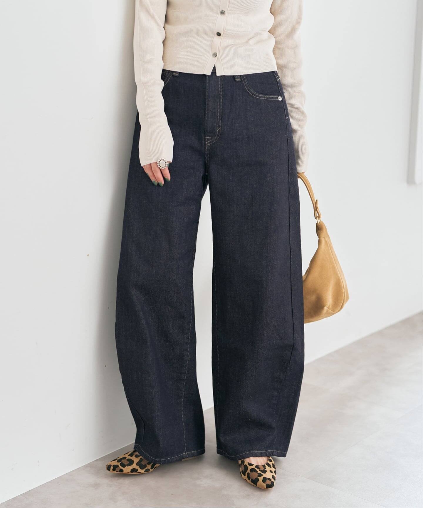 【スピック&スパン/Spick & Span】の《追加》SOMETHING / サムシング 別注 NEW HANA CURVE TAPERED* インテリア・キッズ・メンズ・レディースファッション・服の通販 founy(ファニー) 　ファッション　Fashion　レディースファッション　Fashion for Women　シンプル　Simple, Minimal　ジーンズ　Jeans, Denim Pants　ダメージ　Distressed, Destroyed　デニム　Denim, Jeans Material　定番　Standard, Basic Item　パターン　Pattern, Design Print　フェミニン　Feminine, Girly　フォルム　Silhouette, Form　ポケット　Pocket, Pocket Detail　別注　Limited Edition, Custom Order　ネイビー|ID: prp329100004869561 ipo3291000000036292935