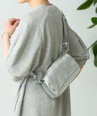 【その他のブランド/Other】の《本革》ミニレザーボディバッグ 人気、トレンドファッション・服の通販 founy(ファニー) ファッション Fashion メンズファッション Fashion for Men バッグ Bags アクセサリー Fashion Accessories コンパクト Compact, Small Size ショルダー Shoulder, Shoulder Strap シルバー Silver, Metallic Silver スカーフ Scarf, Neckwear チャーム Charm, Pendant ドット Polka Dot, Dot Pattern 定番 Standard, Basic Item 人気 Popular, Best Seller フラップ Flap, Flap Pocket ポケット Pocket, Pocket Detail マグネット Magnet, Magnetic Closure おすすめ Recommended / Our Picks エレガント 上品 Elegant thumbnail シルバー|ID: prp329100004869768 ipo3291000000036294329