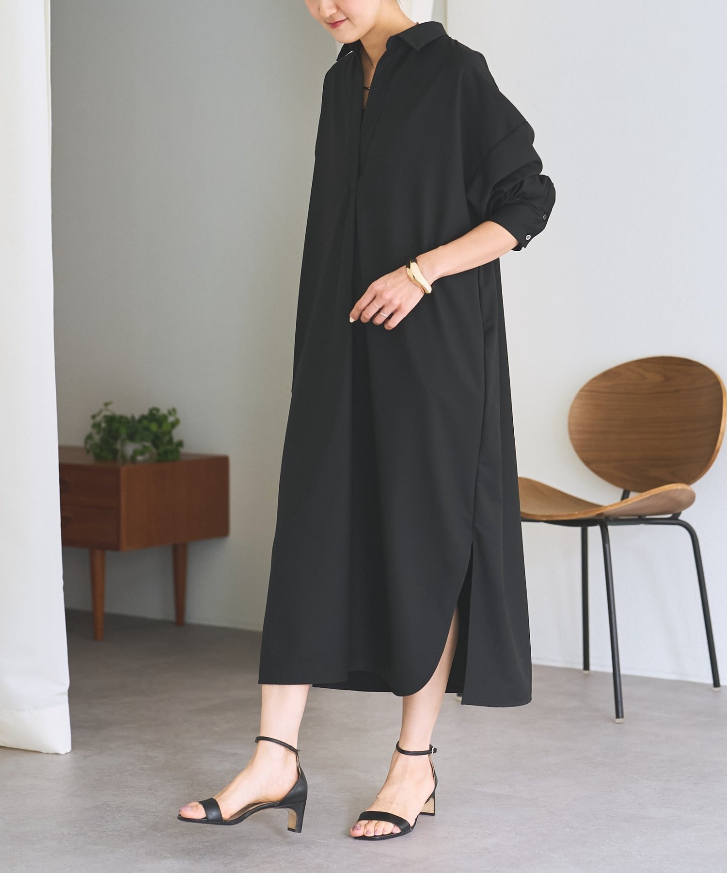 【ビアズリー/BEARDSLEY】の《LIVETART》後ろ比翼ワンピース インテリア・キッズ・メンズ・レディースファッション・服の通販 founy(ファニー) 　ファッション　Fashion　レディースファッション　Fashion for Women　ワンピース　Dresses　カフス　Cuff Design　スキッパー　Skipper, Open Collar　ストライプ　Stripe, Striped Pattern　バランス　Balance, Style Balance　フォルム　Silhouette, Form　フロント　Front, Front Design　プリント　Print, Printed Pattern　ペンシル　Pencil, Pencil Skirt　ポケット　Pocket, Pocket Detail　無地　Plain, Solid Color　ヨーク　Yoke, Yoke Design　レース　Lace, Lace Fabric　再入荷　Restock / Back in Stock　ブラック|ID: prp329100004869808 ipo3291000000036294596