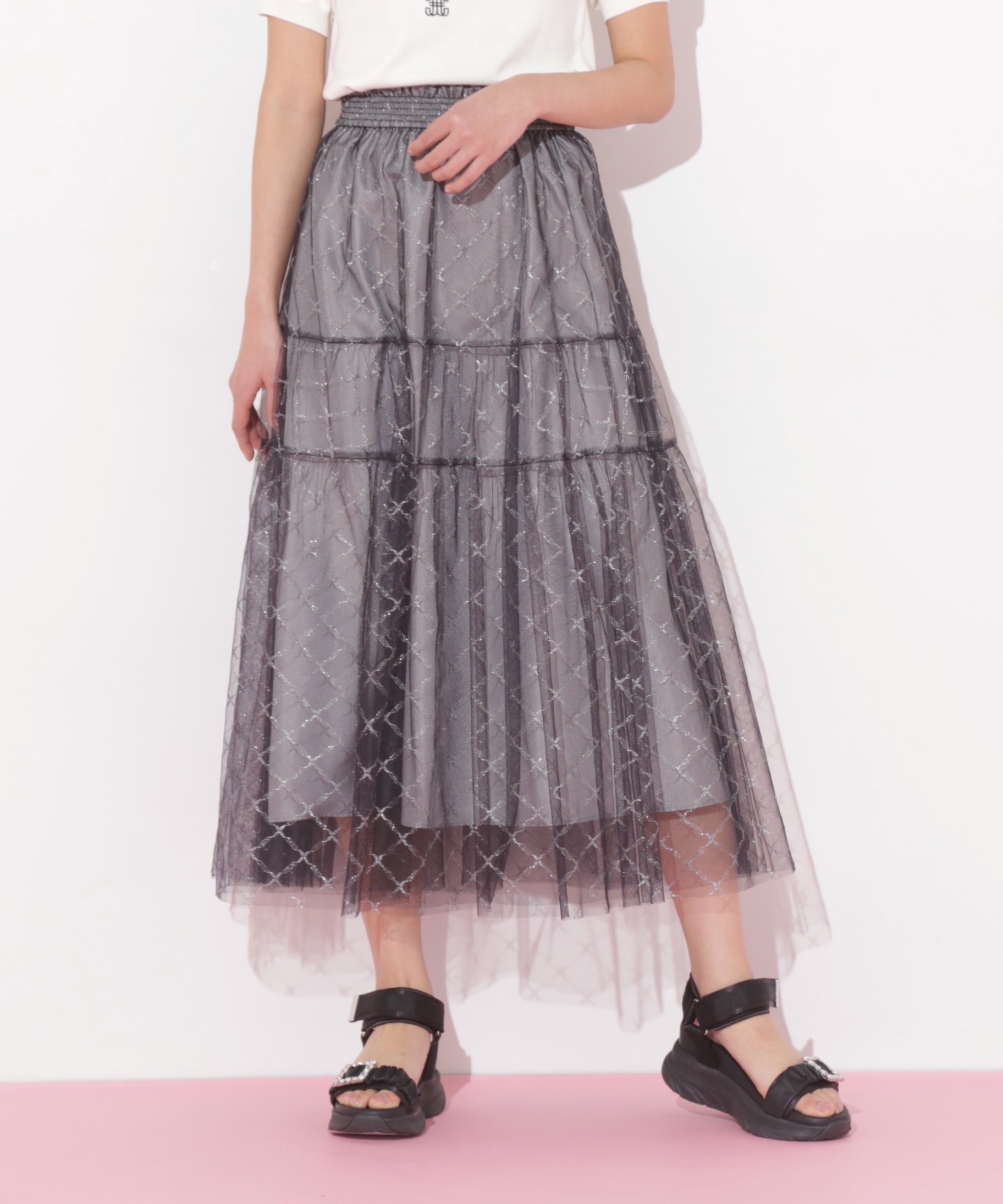 【ジルバイジルスチュアート/JILL by JILLSTUART】のラメチュールティアードスカート 人気、トレンドファッション・服の通販 founy(ファニー) ファッション Fashion レディースファッション Fashion for Women スカート Skirts ティアードスカート Tiered Skirts シルバー Silver, Metallic Silver スマート Smart, Elegant チュール Tulip, Tulip Motif トレンド Trend, Trending Now リラックス Relax, Relaxed Fit 無地 Plain, Solid Color other-1|ID: prp329100004869810 ipo3291000000036294601