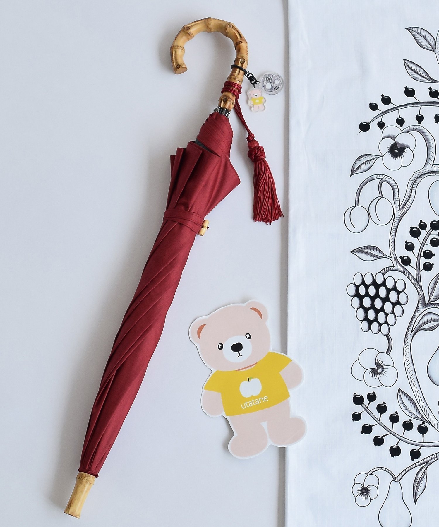 【ウタタネ/utatane】のutatane*Kuovi 100%完全遮光日傘 47cmスライドショート長傘 インテリア・キッズ・メンズ・レディースファッション・服の通販 founy(ファニー) 　ファッション　Fashion　レディースファッション　Fashion for Women　レイングッズ・傘・晴雨兼用傘　Umbrellas & Rain Gear　グラス　Glass, Eyewear　コンパクト　Compact, Small Size　コーティング　Coating, Coated Finish　傘　Umbrella, Parasol　ショート　Short, Short Length　ダメージ　Distressed, Destroyed　日傘　Parasol, UV Umbrella　deep red|ID: prp329100004869827 ipo3291000000036294726