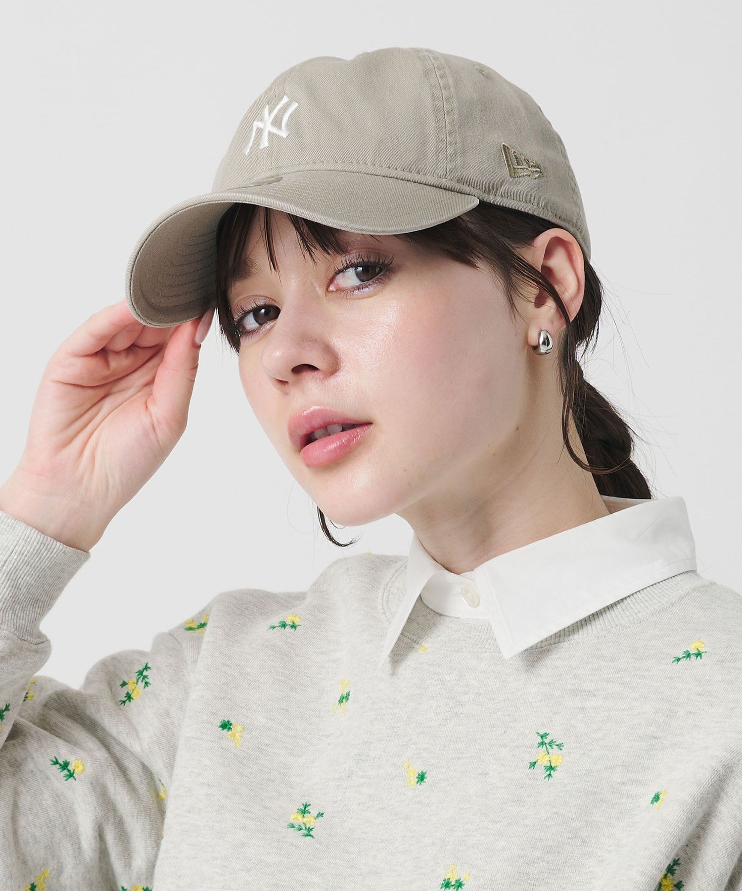 【ビューティ&ユース ユナイテッドアローズ/BEAUTY&YOUTH / UNITED ARROWS】の【別注】 NEW ERA 920 ウォッシュ ロゴ キャップ インテリア・キッズ・メンズ・レディースファッション・服の通販 founy(ファニー) ファッション Fashion レディースファッション Fashion for Women ウォッシュ Washed Finish キャップ Cap, Baseball Cap シンプル Simple, Minimal スポーツ Sports, Activewear ニューヨーク New York, NYC Style 人気 Popular, Best Seller フロント Front, Front Design ベーシック Basic, Essential 別注 Limited Edition, Custom Order MD.GRAY|ID: prp329100004869834 ipo3291000000036294763