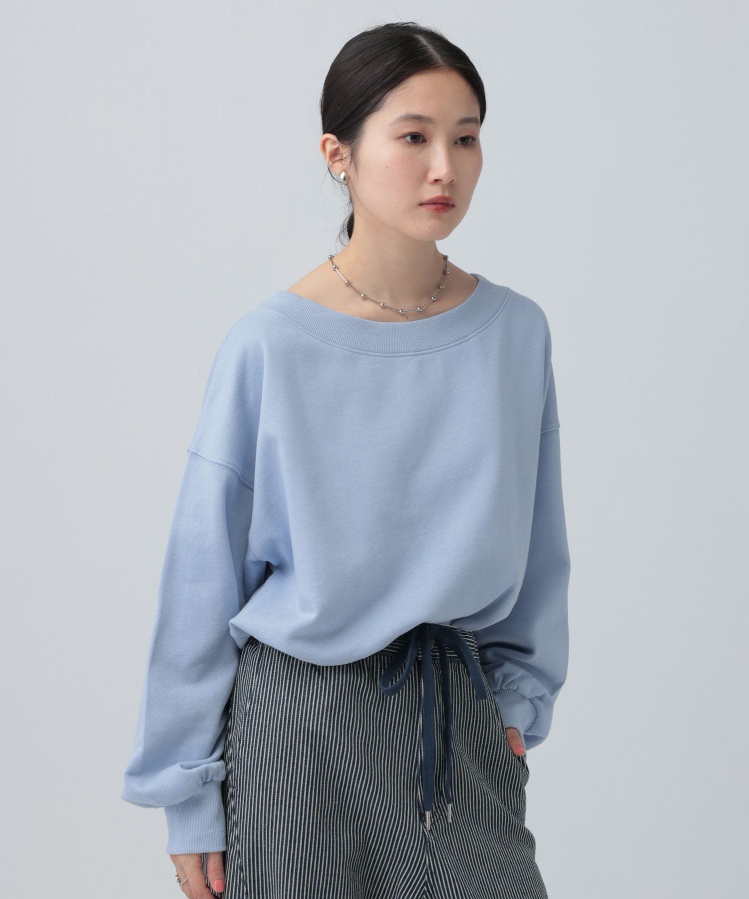 【レプシィム ローリーズファーム/LEPSIM LOWRYS FARM】のオフショルプルオーバー 人気、トレンドファッション・服の通販 founy(ファニー) 　ファッション　Fashion　レディースファッション　Fashion for Women　トップス・カットソー　Cut & Sew Tops　カジュアルプルオーバー・ニットトップス　Pullovers & Knit Tops / Casual Pullovers　おすすめ　Recommended / Our Picks　インナー　Innerwear　カットオフ　Cut-Off Design　シンプル　Simple, Minimal　デニム　Denim, Jeans Material　春　Spring　 other-1|ID: prp329100004870113 ipo3291000000036296675