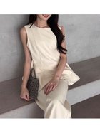 【スナイデル/SNIDEL】のペプラムパンツセットアップ 人気、トレンドファッション・服の通販 founy(ファニー) ファッション Fashion レディースファッション Fashion for Women セットアップ Matching Sets レディースパンツ・ボトムス Pants & Trousers / Bottoms エレガント 上品 Elegant オケージョン Occasion Wear 春 Spring 今季 This Season, Current Season シンプル Simple, Minimal ストレッチ Stretch, Stretchy Fabric ストレート Straight, Straight Cut スマート Smart, Elegant セットアップ Set-Up, Coordinated Outfit センター Center, Center Line ツイル Twist, Twisted Detail トレンド Trend, Trending Now パターン Pattern, Design Print フレア Flare, Flared ペプラム Peplum, Flared Hem ポケット Pocket, Pocket Detail ワイド Wide, Wide Fit おすすめ Recommended / Our Picks thumbnail IVR[003]|ID: prp329100004870134 ipo3291000000036296971