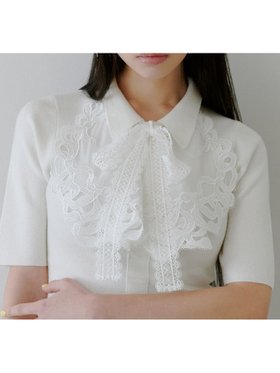 【スナイデル/SNIDEL】のエンブロイダリーカラードッキングニット 人気、トレンドファッション・服の通販 founy(ファニー) ファッション Fashion レディースファッション Fashion for Women トップス・カットソー Cut & Sew Tops ニット Knit Tops & Sweaters ウェーブ Wavy Pattern エレガント 上品 Elegant オーガンジー Organza Fabric クラシカル Classical, Vintage-Inspired シアー Sheer, See-Through シフォン Chiffon, Lightweight Fabric ストレート Straight, Straight Cut スマート Smart, Elegant チュール Tulip, Tulip Motif ドッキング Docking, Mixed Material フィット Fit, Slim Fit フロント Front, Front Design ヘアアクセ Hair Accessory, Hair Clip ボトム Bottoms, Lower Wear 半袖 Short Sleeve, Half Sleeve モチーフ Motif, Design Theme リボン Ribbon, Bow ループ Loop, Loop Knit レース Lace, Lace Fabric ロマンティック Romantic, Feminine Style おすすめ Recommended / Our Picks |ID:prp329100004870140