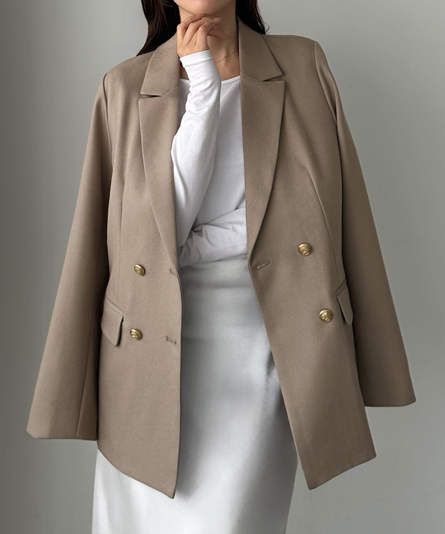 【ジュノア/JUNOAH】のLouere ゴールドボタンジャケット インテリア・キッズ・メンズ・レディースファッション・服の通販 founy(ファニー) 　ファッション　Fashion　レディースファッション　Fashion for Women　アウター　Coat / Outerwear Collection　レディースジャケット・軽アウター　Jackets　ライトグレージュ|ID: prp329100004871443 ipo3291000000036315874