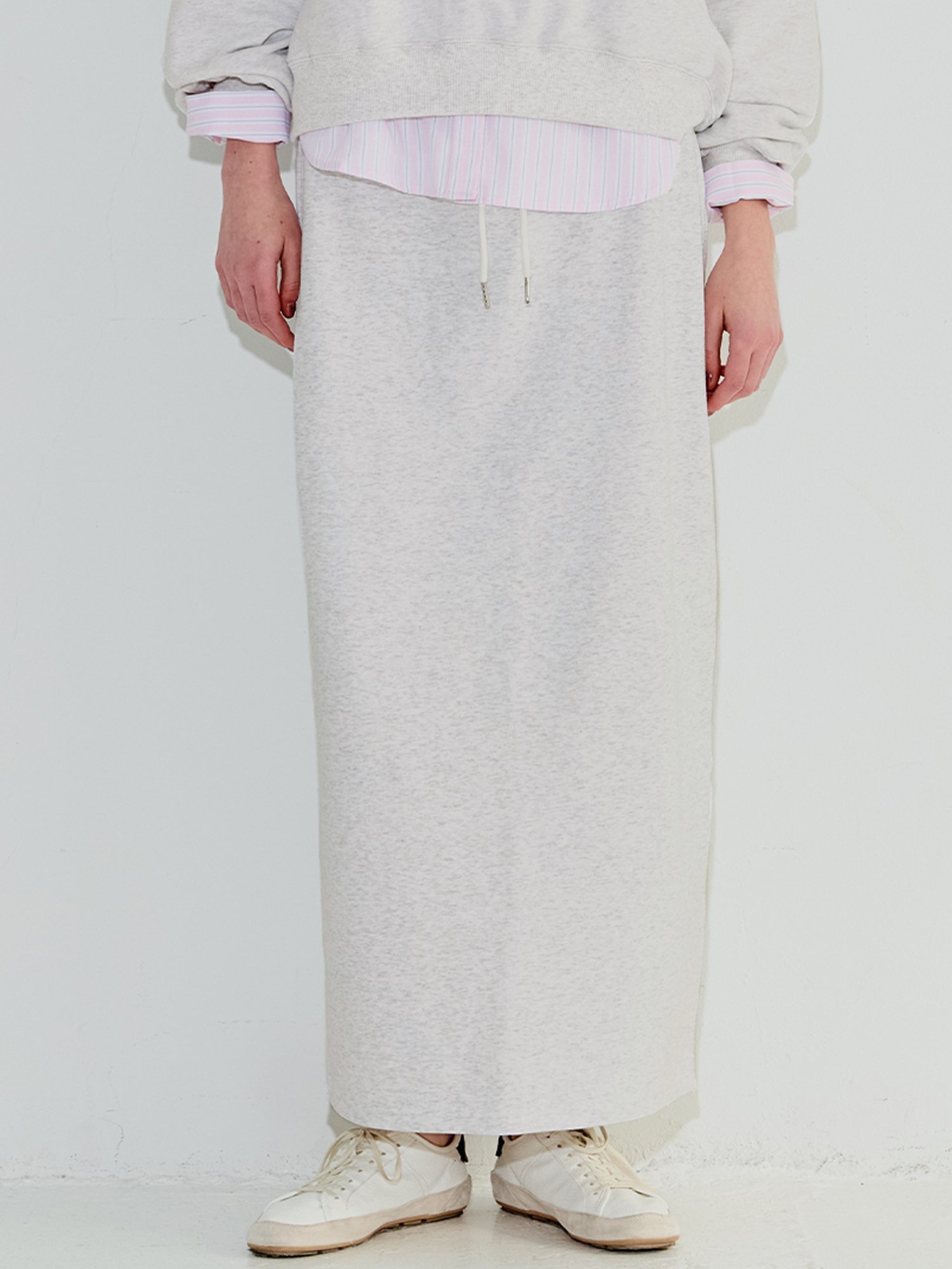 【コカ/COCA】の裏毛タイトスカート インテリア・キッズ・メンズ・レディースファッション・服の通販 founy(ファニー) 　ファッション　Fashion　レディースファッション　Fashion for Women　スカート　Skirts　春　Spring　スウェット / スエット　Sweatshirt, Sweatwear　ストレッチ　Stretch, Stretchy Fabric　セットアップ　Set-Up, Coordinated Outfit　バランス　Balance, Style Balance　フィット　Fit, Slim Fit　ポケット　Pocket, Pocket Detail　リラックス　Relax, Relaxed Fit　ロング　Long, Long-Length　ビジネス 仕事 通勤　Business / Work / Commuting　2026年　2026　White|ID: prp329100004871533 ipo3291000000036317340