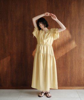 【ユナイテッドアローズ/UNITED ARROWS】のEMMEL REFINES EM ドロストスリーブ ティアード ワンピース 人気、トレンドファッション・服の通販 founy(ファニー) ファッション Fashion レディースファッション Fashion for Women ワンピース Dresses 春 Spring サンダル Sandals, Summer Shoes ダンガリー Dungaree, Chambray ティアード Tiered, Tiered Style トレンド Trend, Trending Now フィット Fit, Slim Fit フォルム Silhouette, Form 半袖 Short Sleeve, Half Sleeve リラックス Relax, Relaxed Fit ロング Long, Long-Length アウトレット Outlet / Clearance おすすめ Recommended / Our Picks 夏 Summer 2025年 2025 2025春夏・S/S Spring/Summer 2025 SS25 |ID:prp329100004871920