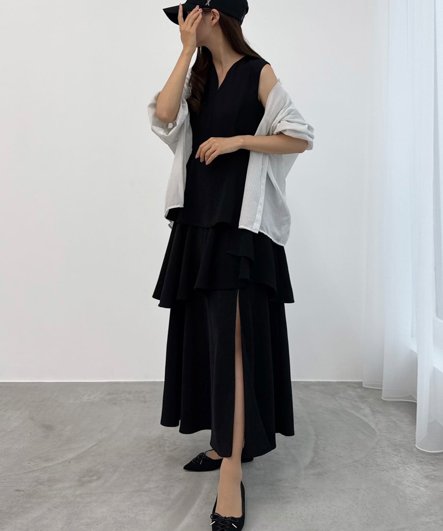 【ジュノア/JUNOAH】のCENEA スリットティアードワンピース インテリア・キッズ・メンズ・レディースファッション・服の通販 founy(ファニー) 　ファッション　Fashion　レディースファッション　Fashion for Women　ワンピース　Dresses　ブラック|ID: prp329100004871925 ipo3291000000036325099