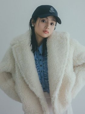 【スナイデル/SNIDEL】 ボアショートコート【カンヘウォン着用】人気、トレンドファッション・服の通販 founy(ファニー) ファッション Fashion レディースファッション Fashion for Women アウター Coat / Outerwear Collection コート・ロングコート・ピーコート Long Coats, Peacoats & More ウェーブ Wavy Pattern 軽量 Lightweight, Ultra Light ショルダー Shoulder, Shoulder Strap ショート Short, Short Length スマート Smart, Elegant デニム Denim, Jeans Material ドロップ Drop Shoulder, Dropped Style フェイクファー Faux Fur, Imitation Fur ポケット Pocket, Pocket Detail マーメイド Mermaid, Fishtail Silhouette リュクス Luxury, Elegant, High-End, Chic おすすめ Recommended / Our Picks |ID:prp329100004872164