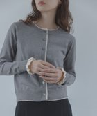 【サニーレーベル/Sonny Label / URBAN RESEARCH】の配色フリルニットカーディガン 人気、トレンドファッション・服の通販 founy(ファニー) ファッション Fashion レディースファッション Fashion for Women トップス・カットソー Cut & Sew Tops ニット Knit Tops & Sweaters カーディガン・羽織り Layered Style Cardigans 2026年 2026 おすすめ Recommended / Our Picks インナー Innerwear カーディガン Cardigan, Knitwear デニム Denim, Jeans Material トレンド Trend, Trending Now フリル Frill, Ruffle ロング Long, Long-Length 夏 Summer S/S・春夏 SS, Spring/Summer, Warm Season thumbnail グレー|ID: prp329100004872191 ipo3291000000036332609