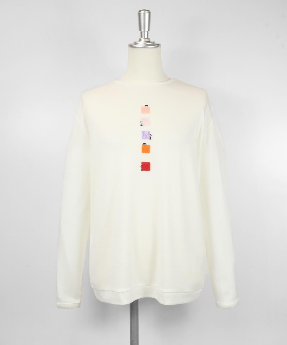 【スタジオピッコーネ/STUDIO PICONE】のスクエア刺繍長袖プルオーバー インテリア・キッズ・メンズ・レディースファッション・服の通販 founy(ファニー) 　ファッション　Fashion　レディースファッション　Fashion for Women　トップス・カットソー　Cut & Sew Tops　カジュアルプルオーバー・ニットトップス　Pullovers & Knit Tops / Casual Pullovers　なめらか　Smooth, Silky Texture　スクエア　Square, Square Shape　長袖　Long Sleeve, Full Sleeve　ホワイト|ID: prp329100004872216 ipo3291000000036333555