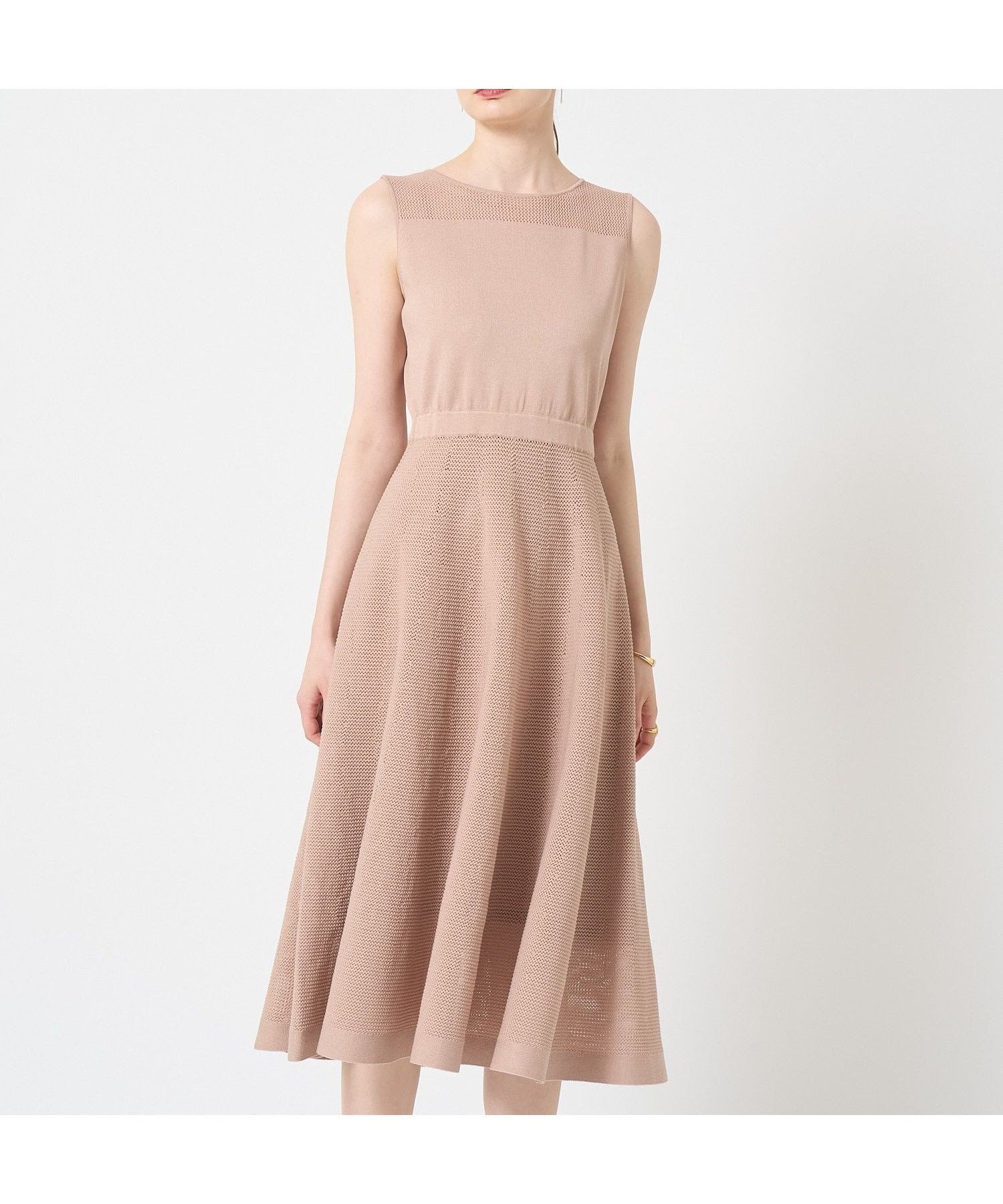 【アナイ/ANAYI】の【セットアップ対応商品】サマーメッシュワンピース インテリア・キッズ・メンズ・レディースファッション・服の通販 founy(ファニー) ファッション Fashion レディースファッション Fashion for Women ワンピース Dresses カーディガン Cardigan, Knitwear キャミソール Camisole, Spaghetti Strap Top ショート Short, Short Length スマート Smart, Elegant セットアップ Set-Up, Coordinated Outfit フレア Flare, Flared ペチコート Petticoat, Underskirt メッシュ Mesh, Net Fabric A/W・秋冬 Autumn/Winter 再入荷 Restock / Back in Stock おすすめ Recommended / Our Picks pink beige|ID: prp329100004872222 ipo3291000000036333662