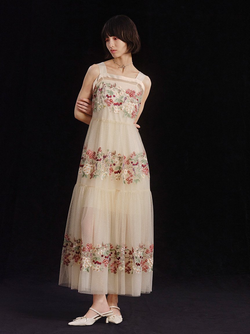 【リリーブラウン/Lily Brown】の【LILY BROWN×KEITA MARUYAMA】エンブロイダリーチュールドレス 人気、トレンドファッション・服の通販 founy(ファニー) 　ファッション　Fashion　レディースファッション　Fashion for Women　ワンピース　Dresses　フォーマル・パーティードレス・結婚式用ドレス　Elegant & Casual Dresses　インナー　Innerwear　スマート　Smart, Elegant　チュール　Tulip, Tulip Motif　モチーフ　Motif, Design Theme　リボン　Ribbon, Bow　ロマンティック　Romantic, Feminine Style　 other-1|ID: prp329100004872223 ipo3291000000036333679