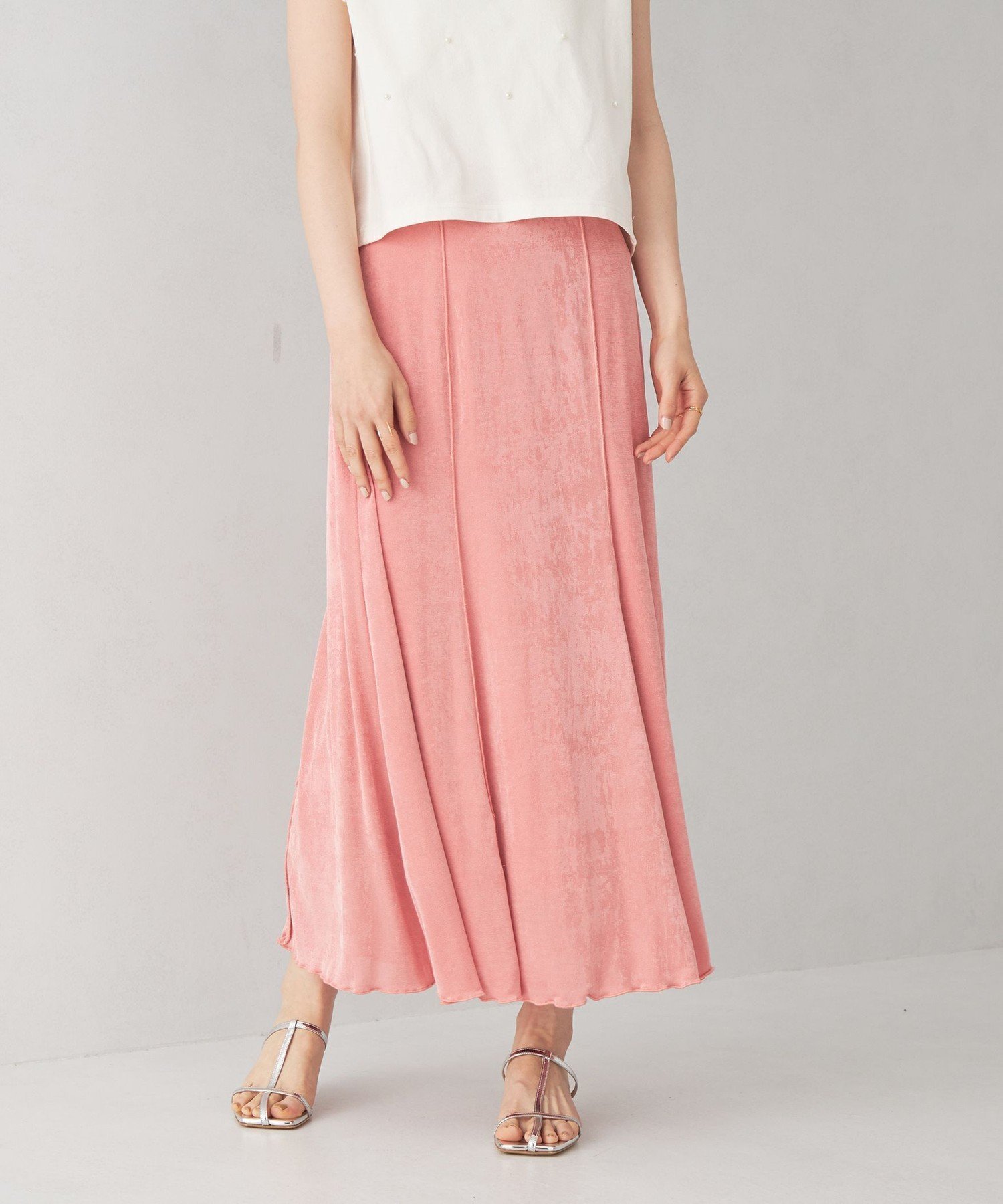 【ユナイテッドアローズ/UNITED ARROWS】のEMMEL REFINES EM シャイニー ナロー スカート インテリア・キッズ・メンズ・レディースファッション・服の通販 founy(ファニー) ファッション Fashion レディースファッション Fashion for Women スカート Skirts カットソー Cut and Sewn Top サンダル Sandals, Summer Shoes シャイニー Shiny, Glossy Finish シンプル Simple, Minimal スニーカー Sneakers, Trainers とろみ Fluid, Flowy Fabric トレンド Trend, Trending Now フィット Fit, Slim Fit アウトレット Outlet / Clearance おすすめ Recommended / Our Picks 夏 Summer PINK|ID: prp329100004872224 ipo3291000000036333689