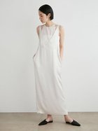 【ミースロエ/MIESROHE】のサテンノースリOP 人気、トレンドファッション・服の通販 founy(ファニー) ファッション Fashion レディースファッション Fashion for Women ワンピース Dresses サテン Satin, Glossy Fabric シアー Sheer, See-Through スマート Smart, Elegant ドレス Dress, One-Piece ノースリーブ Sleeveless, No-Sleeve エレガント 上品 Elegant thumbnail IVR[003]|ID: prp329100004872242 ipo3291000000036334056