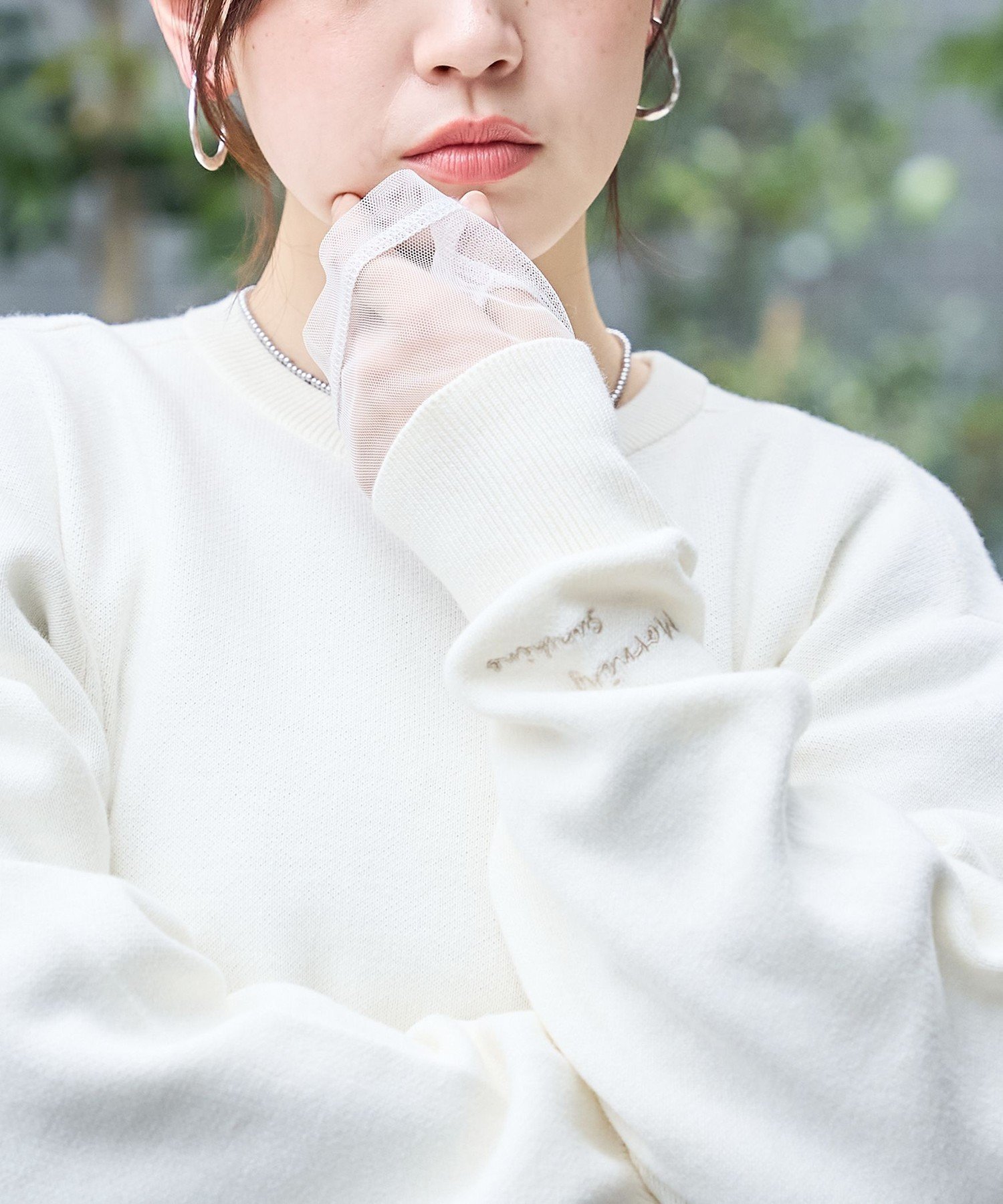 【コーエン/COEN】の【選べる6色展開 / スプリングカラー】袖刺繍 スウェットライクハイゲージニット インテリア・キッズ・メンズ・レディースファッション・服の通販 founy(ファニー) ファッション Fashion レディースファッション Fashion for Women トップス・カットソー Cut & Sew Tops ニット Knit Tops & Sweaters レディースパーカー・カジュアルフーディー Casual Hoodies & Sweatshirts スウェット・クルーネックトップス Sweatshirts & Crewnecks / Relaxed Fit Sweat Tops 春 Spring コンパクト Compact, Small Size ジャケット Jacket, Outerwear スニーカー Sneakers, Trainers スプリング Spring, Spring Collection スマート Smart, Elegant タートルネック Turtleneck, High Neck 定番 Standard, Basic Item 長袖 Long Sleeve, Full Sleeve バランス Balance, Style Balance パステル Pastel, Soft Color ボトム Bottoms, Lower Wear リラックス Relax, Relaxed Fit おすすめ Recommended / Our Picks エレガント 上品 Elegant 2026年 2026 OFF WHITE|ID: prp329100004875418 ipo3291000000036364877