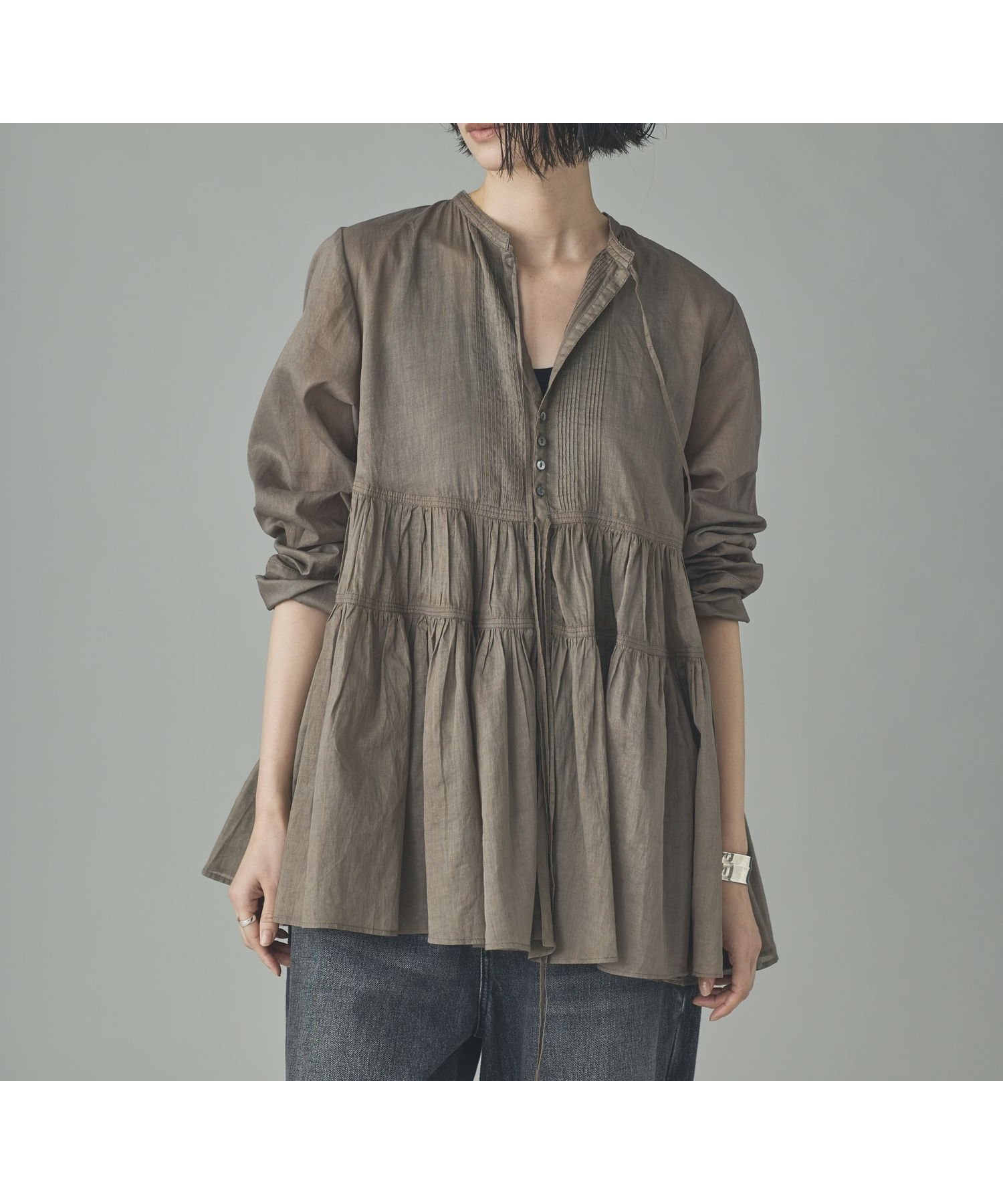 【カレンソロジー/Curensology】のオーガンギャザーブラウス インテリア・キッズ・メンズ・レディースファッション・服の通販 founy(ファニー) 　ファッション　Fashion　レディースファッション　Fashion for Women　トップス・カットソー　Cut & Sew Tops　シャツ・ブラウス・オフィスカジュアル　Elegant Blouses & Button-Ups　インド　Indian Textile　エレガント 上品　Elegant　オーガンジー　Organza Fabric　フォーマル　Formal, Dressy　【一部予約】トープ|ID: prp329100004875472 ipo3291000000036365250