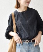 【シップス フォー ウィメン/SHIPS】のSHIPS any 洗濯機可能 フラワー モチーフ ハシゴレース クルーネック ブラウス 人気、トレンドファッション・服の通販 founy(ファニー) ファッション Fashion レディースファッション Fashion for Women トップス・カットソー Cut & Sew Tops シャツ・ブラウス・オフィスカジュアル Elegant Blouses & Button-Ups インド Indian Textile 洗える Machine Washable 今季 This Season, Current Season ジャケット Jacket, Outerwear デニム Denim, Jeans Material フェミニン Feminine, Girly フラワー Flower, Floral モチーフ Motif, Design Theme おすすめ Recommended / Our Picks 2026年 2026 thumbnail ブラック|ID: prp329100004875554 ipo3291000000036365844