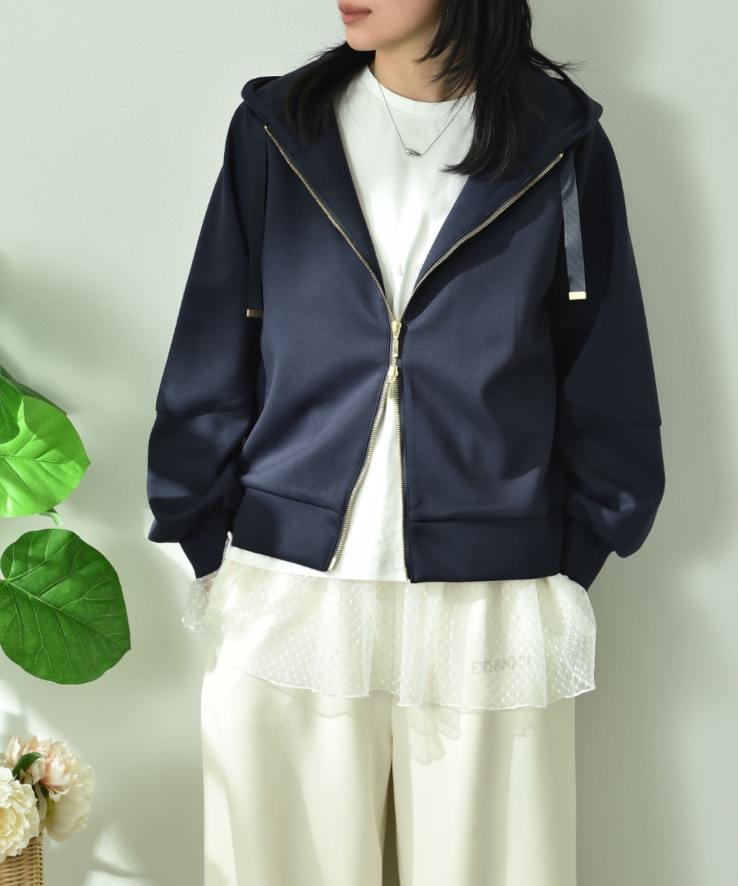 【インタープラネット/INTERPLANET】のダンボールZIPパーカー インテリア・キッズ・メンズ・レディースファッション・服の通販 founy(ファニー) 　ファッション　Fashion　レディースファッション　Fashion for Women　トップス・カットソー　Cut & Sew Tops　レディースパーカー・カジュアルフーディー　Casual Hoodies & Sweatshirts　エアリー　Airy Texture　コンパクト　Compact, Small Size　スリーブ　Sleeve, Long Sleeve / Short Sleeve　パーカー　Hoodie, Parka　ベーシック　Basic, Essential　切替　Switching, Contrast Panel　軽量　Lightweight, Ultra Light　ネイビー|ID: prp329100004875590 ipo3291000000036366090