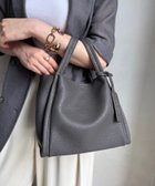 【ドゥドゥ/DouDou】の【ベストセラーアイテム】ミニショルダー付ソフトレザー調ミニバッグ 人気、トレンドファッション・服の通販 founy(ファニー) ファッション Fashion レディースファッション Fashion for Women アウター Coat / Outerwear Collection トップス・カットソー Cut & Sew Tops ベスト&ジレ / 重ね着スタイル Vests & Gilets バッグ Bags ショルダー Shoulder, Shoulder Strap シンプル Simple, Minimal スマート Smart, Elegant フィット Fit, Slim Fit リアル Real, Realistic A/W・秋冬 Autumn/Winter 冬 Winter / This Winter 再入荷 Restock / Back in Stock 2024年 2024 2024-2025秋冬・A/W Autumn/Winter 2024–25 AW24–25 thumbnail ダークグレー|ID: prp329100004875706 ipo3291000000036366911