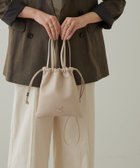 【イアクッチ/IACUCCI】のグラネッロ 2WAYTOTE CERVO 人気、トレンドファッション・服の通販 founy(ファニー) ファッション Fashion レディースファッション Fashion for Women バッグ Bags イエロー Yellow 春 Spring コレクション Collection, Seasonal Line コンパクト Compact, Small Size 巾着 Drawstring Bag, Kinchaku 軽量 Lightweight, Ultra Light パープル Purple, Violet フロント Front, Front Design ポーチ Pouch, Small Case メタル Metal, Metal Parts リップ Lip, Lip Motif ワンポイント One Point, Statement Accent S/S・春夏 SS, Spring/Summer, Warm Season 夏 Summer エレガント 上品 Elegant thumbnail ピンクベージュ|ID: prp329100004875729 ipo3291000000036367025