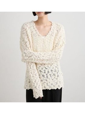 【ミースロエ/MIESROHE】のオーバーサイズVネックチャンキーニット 人気、トレンドファッション・服の通販 founy(ファニー) 雑誌掲載アイテム Magazine Picks & Fashion Features ファッション雑誌 Fashion Magazines クラッシィ CLASSY. ファッション Fashion レディースファッション Fashion for Women トップス・カットソー Cut & Sew Tops ニット Knit Tops & Sweaters Vネックトップス V-Neck Tops / V-Cut Neckline Shirts 2月号 February Issue, Feb. Edition スマート Smart, Elegant 春 Spring 雑誌 Magazine, Fashion Magazine |ID:prp329100004875892