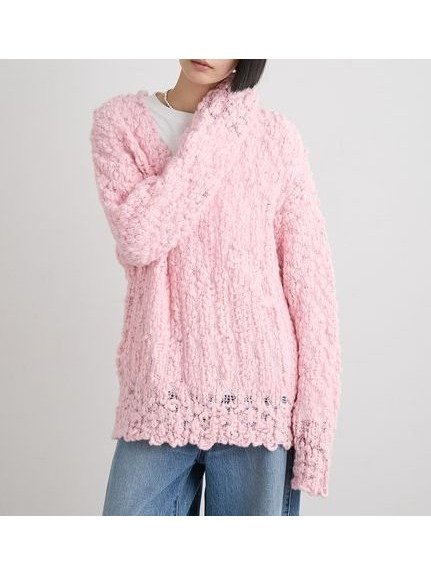 【ミースロエ/MIESROHE】のオーバーサイズVネックチャンキーニット インテリア・キッズ・メンズ・レディースファッション・服の通販 founy(ファニー) 　雑誌掲載アイテム　Magazine Picks & Fashion Features　ファッション雑誌　Fashion Magazines　クラッシィ　CLASSY.　ファッション　Fashion　レディースファッション　Fashion for Women　トップス・カットソー　Cut & Sew Tops　ニット　Knit Tops & Sweaters　Vネックトップス　V-Neck Tops / V-Cut Neckline Shirts　2月号　February Issue, Feb. Edition　スマート　Smart, Elegant　春　Spring　雑誌　Magazine, Fashion Magazine　PNK[066]|ID: prp329100004875892 ipo3291000000036368109