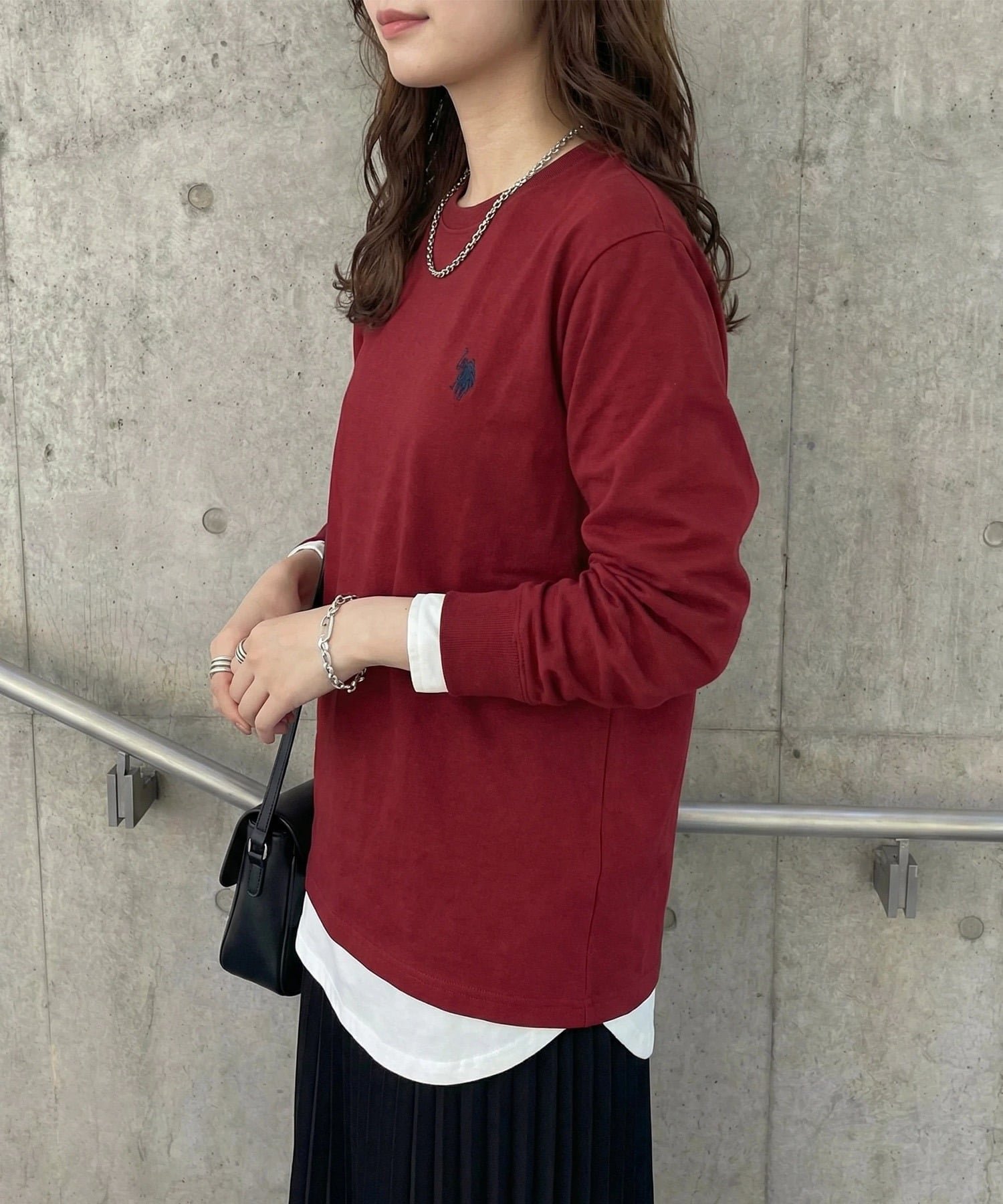 【セットアップセブン/SETUP7】のU.S. POLO ASSN./クラシカルポニー ワンポイントロゴ ロンTシャツ インテリア・キッズ・メンズ・レディースファッション・服の通販 founy(ファニー) 　ファッション　Fashion　レディースファッション　Fashion for Women　トップス・カットソー　Cut & Sew Tops　シャツ・ブラウス・オフィスカジュアル　Elegant Blouses & Button-Ups　ロングTシャツ・Tシャツ　Longline T-Shirts & Tees　厚底　Platform Shoes　カーゴパンツ　Cargo Pants, Utility Pants　スニーカー　Sneakers, Trainers　スポーツ　Sports, Activewear　スリーブ　Sleeve, Long Sleeve / Short Sleeve　ダウン　Down, Puffer　デニム　Denim, Jeans Material　トレンド　Trend, Trending Now　定番　Standard, Basic Item　人気　Popular, Best Seller　長袖　Long Sleeve, Full Sleeve　ベーシック　Basic, Essential　ムートン　Shearling, Mouton　ロング　Long, Long-Length　ワイド　Wide, Wide Fit　ワンポイント　One Point, Statement Accent　再入荷　Restock / Back in Stock　おすすめ　Recommended / Our Picks　WIN|ID: prp329100004875946 ipo3291000000036368491