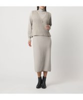 【ユナイテッドアローズ/UNITED ARROWS】のフェザーベスト+ハイネックワンピース A DAY IN THE LIFE 人気、トレンドファッション・服の通販 founy(ファニー) ファッション Fashion レディースファッション Fashion for Women アウター Coat / Outerwear Collection 畦 Ribbed Knit トレンド Trend, Trending Now ネックレス Necklace, Pendant Necklace ハイネック High Neck, Mock Neck バランス Balance, Style Balance フェザー Feather, Feather Detail フェザーヤーン Feather Yarn, Fluffy Yarn ベスト Vest, Waistcoat ロング Long, Long-Length アウトレット Outlet / Clearance ビジネス 仕事 通勤 Business / Work / Commuting |ID:prp329100004876052