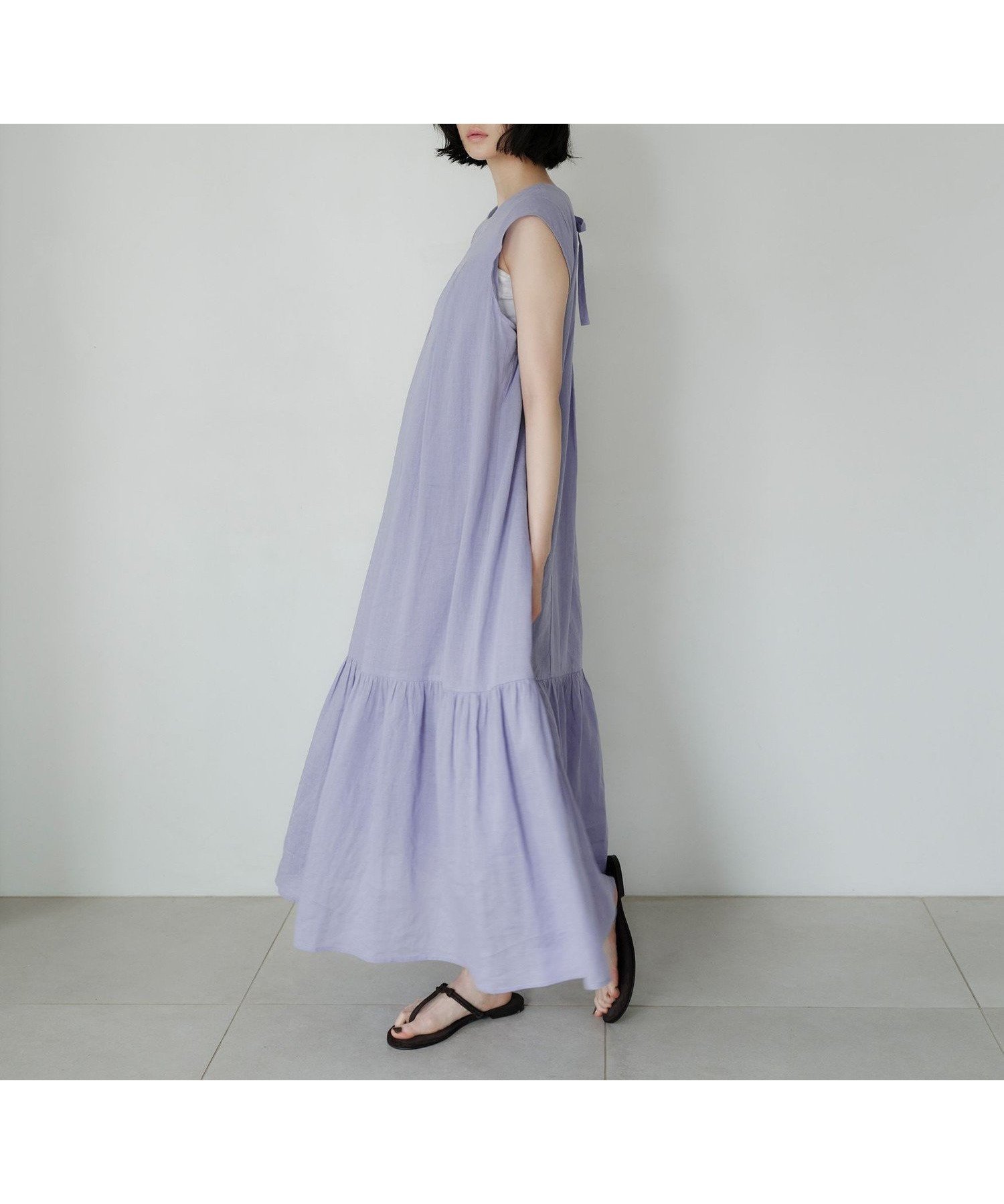 【ユナイテッドアローズ/UNITED ARROWS】のEMMEL REFINES EM RA/TEN タックギャザー 2WAY ワンピース 人気、トレンドファッション・服の通販 founy(ファニー) 　ファッション　Fashion　レディースファッション　Fashion for Women　ワンピース　Dresses　春　Spring　ギャザー　Gathered, Ruffled　サンダル　Sandals, Summer Shoes　トレンド　Trend, Trending Now　定番　Standard, Basic Item　ノースリーブ　Sleeveless, No-Sleeve　人気　Popular, Best Seller　フィット　Fit, Slim Fit　フラット　Flat, Flat Shoes　リボン　Ribbon, Bow　アウトレット　Outlet / Clearance　おすすめ　Recommended / Our Picks　夏　Summer　エレガント 上品　Elegant　2025年　2025　2025春夏・S/S　Spring/Summer 2025 SS25　 other-1|ID: prp329100004876172 ipo3291000000036369835