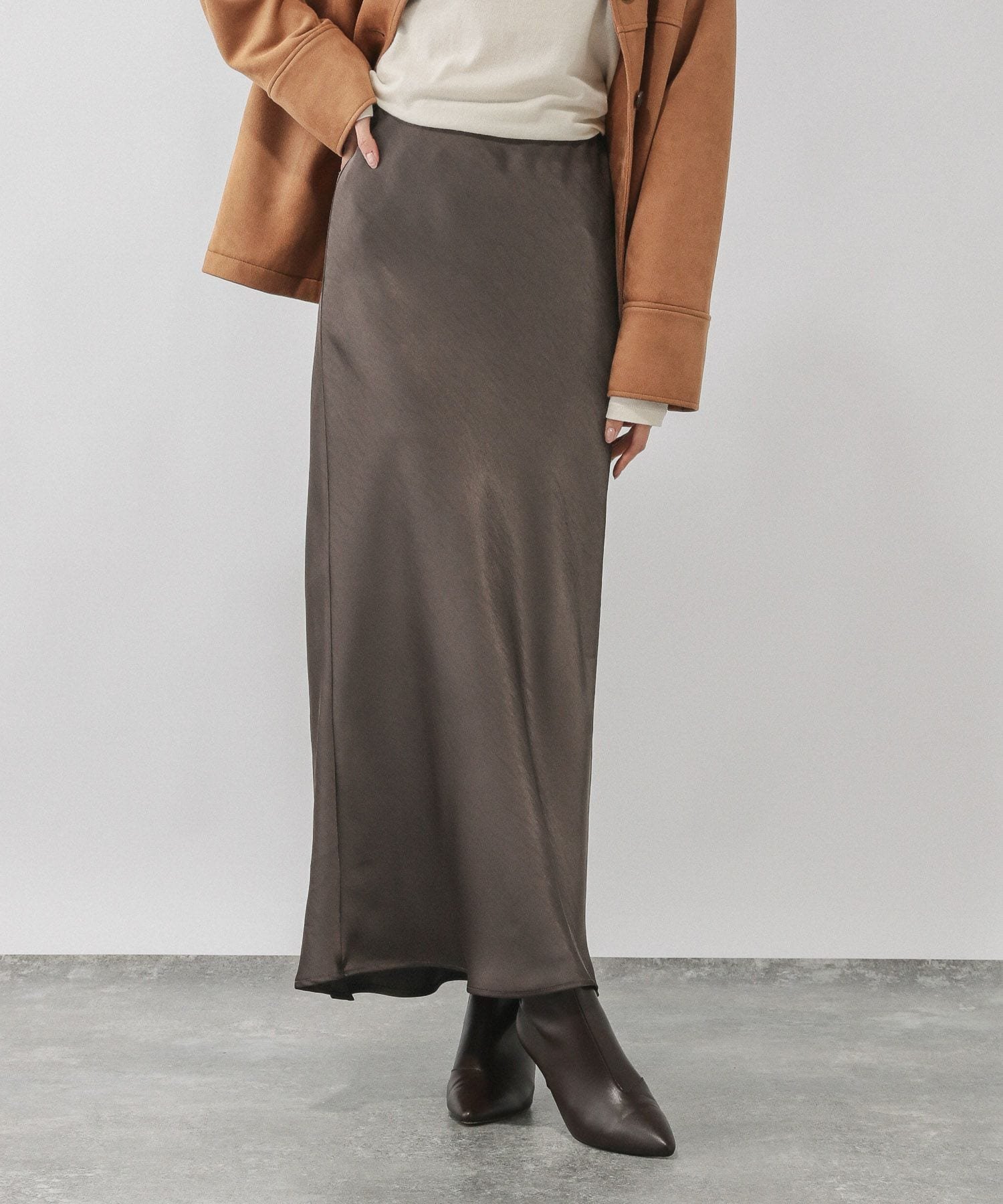 【グローバルワーク/GLOBAL WORK】のサテンストレッチフレアスカート/634549 インテリア・キッズ・メンズ・レディースファッション・服の通販 founy(ファニー) 　ファッション　Fashion　レディースファッション　Fashion for Women　スカート　Skirts　Aライン・フレアスカート　A-Line & Flared Skirts　ヴィンテージ　Vintage Style　サテン　Satin, Glossy Fabric　シューズ　Shoes, Footwear　ジャケット　Jacket, Outerwear　スウェット / スエット　Sweatshirt, Sweatwear　ストレッチ　Stretch, Stretchy Fabric　スニーカー　Sneakers, Trainers　バイアス　Bias, Diagonal Cut　ビンテージ　Vintage, Retro Style　フェミニン　Feminine, Girly　フレア　Flare, Flared　おすすめ　Recommended / Our Picks　エレガント 上品　Elegant　ブラウン58|ID: prp329100004877343 ipo3291000000036382313