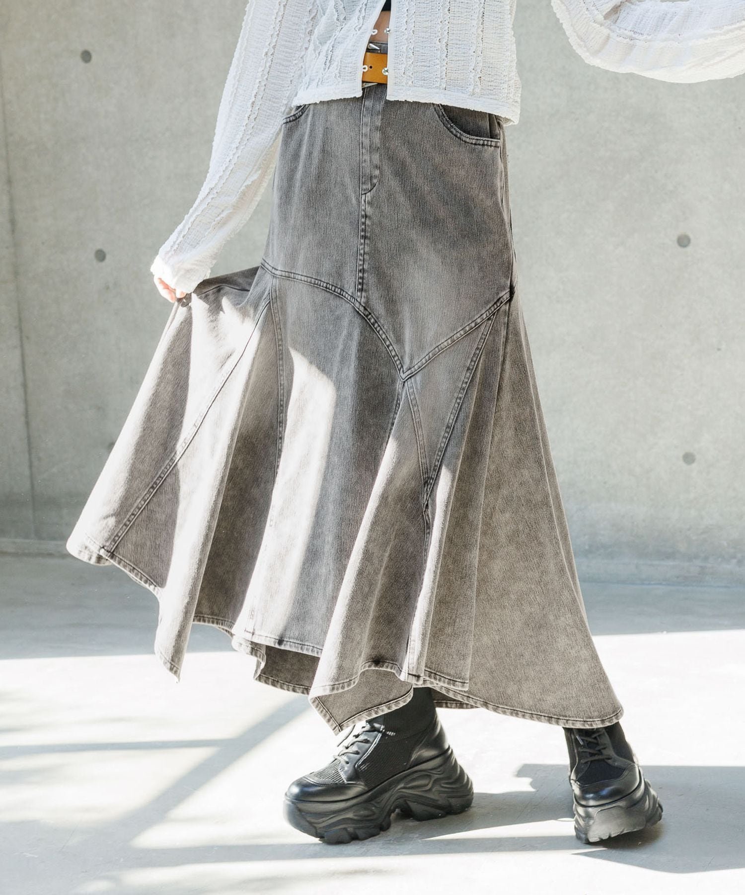 【ページボーイ/PAGEBOY】のマルデニイレヘムスカート インテリア・キッズ・メンズ・レディースファッション・服の通販 founy(ファニー) 　ファッション　Fashion　レディースファッション　Fashion for Women　スカート　Skirts　カットソー　Cut and Sewn Top　ストレッチ　Stretch, Stretchy Fabric　デニム　Denim, Jeans Material　ヘムライン　Hemline, Bottom Cut　ランダム　Random, Irregular　夏　Summer　グレーケミカル10|ID: prp329100004877349 ipo3291000000036382336