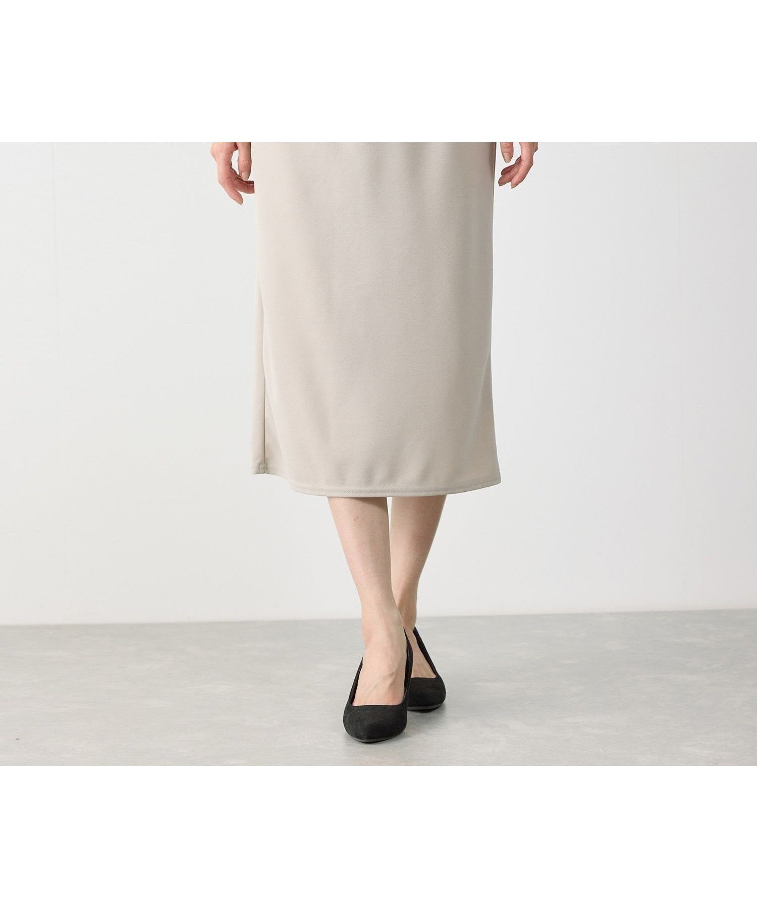 【ジャイロ/JAYRO】のフラップ使いナロースカート インテリア・キッズ・メンズ・レディースファッション・服の通販 founy(ファニー) 　ファッション　Fashion　レディースファッション　Fashion for Women　スカート　Skirts　カーディガン　Cardigan, Knitwear　シューズ　Shoes, Footwear　シンプル　Simple, Minimal　ストレッチ　Stretch, Stretchy Fabric　スニーカー　Sneakers, Trainers　スリット　Slit, Slit Detail　セットアップ　Set-Up, Coordinated Outfit　タートルネック　Turtleneck, High Neck　パイピング　Piping, Trim Design　フラット　Flat, Flat Shoes　フラップ　Flap, Flap Pocket　フロント　Front, Front Design　ポケット　Pocket, Pocket Detail　メタル　Metal, Metal Parts　ロング　Long, Long-Length　冬　Winter / This Winter　A/W・秋冬　Autumn/Winter　おすすめ　Recommended / Our Picks　ベージュ(27)|ID: prp329100004877355 ipo3291000000036382355