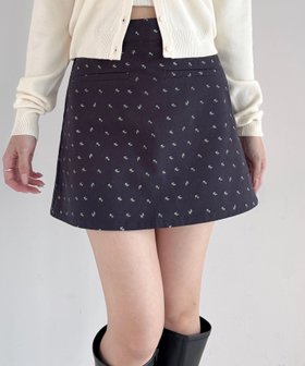 【ヘザー/Heather】のフラワーツイルミニスカート 人気、トレンドファッション・服の通販 founy(ファニー) ファッション Fashion レディースファッション Fashion for Women スカート Skirts ミニスカート Mini Skirts おすすめ Recommended / Our Picks スウェット / スエット Sweatshirt, Sweatwear チュニック Tunic, Long Top フロント Front, Front Design ミニスカート Mini Skirt, Short Skirt 人気 Popular, Best Seller 台形 A-Line, Trapezoid Shape 夏 Summer 定番 Standard, Basic Item 春 Spring S/S・春夏 SS, Spring/Summer, Warm Season |ID:prp329100004877360