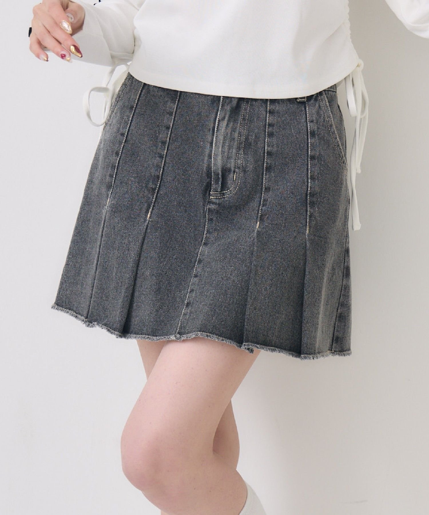 【レトロガール/RETRO GIRL】のアソートプリーツミニSK インテリア・キッズ・メンズ・レディースファッション・服の通販 founy(ファニー) 　ファッション　Fashion　レディースファッション　Fashion for Women　スカート　Skirts　おすすめ　Recommended / Our Picks　デニム　Denim, Jeans Material　トレンド　Trend, Trending Now　プリーツ　Pleats, Pleated　ワンポイント　One Point, Statement Accent　定番　Standard, Basic Item　ブラック|ID: prp329100004877372 ipo3291000000036382415