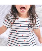 【ベベ オンライン ストア/BEBE ONLINE STORE / KIDS】の【スララク/防汚加工/オーガニックコットン】ときめき女の子半袖Tシャツ(80~130cm) 人気、トレンドファッション・服の通販 founy(ファニー) ファッション Fashion キッズファッション Fashion for Kids 春 Spring コレクション Collection, Seasonal Line フリル Frill, Ruffle フレンチ French, French Style フロント Front, Front Design 半袖 Short Sleeve, Half Sleeve モチーフ Motif, Design Theme リボン Ribbon, Bow S/S・春夏 SS, Spring/Summer, Warm Season 夏 Summer エレガント 上品 Elegant 2026年 2026 thumbnail ネイビーハートボーダー×リボン|ID: prp329100004877468 ipo3291000000036384070