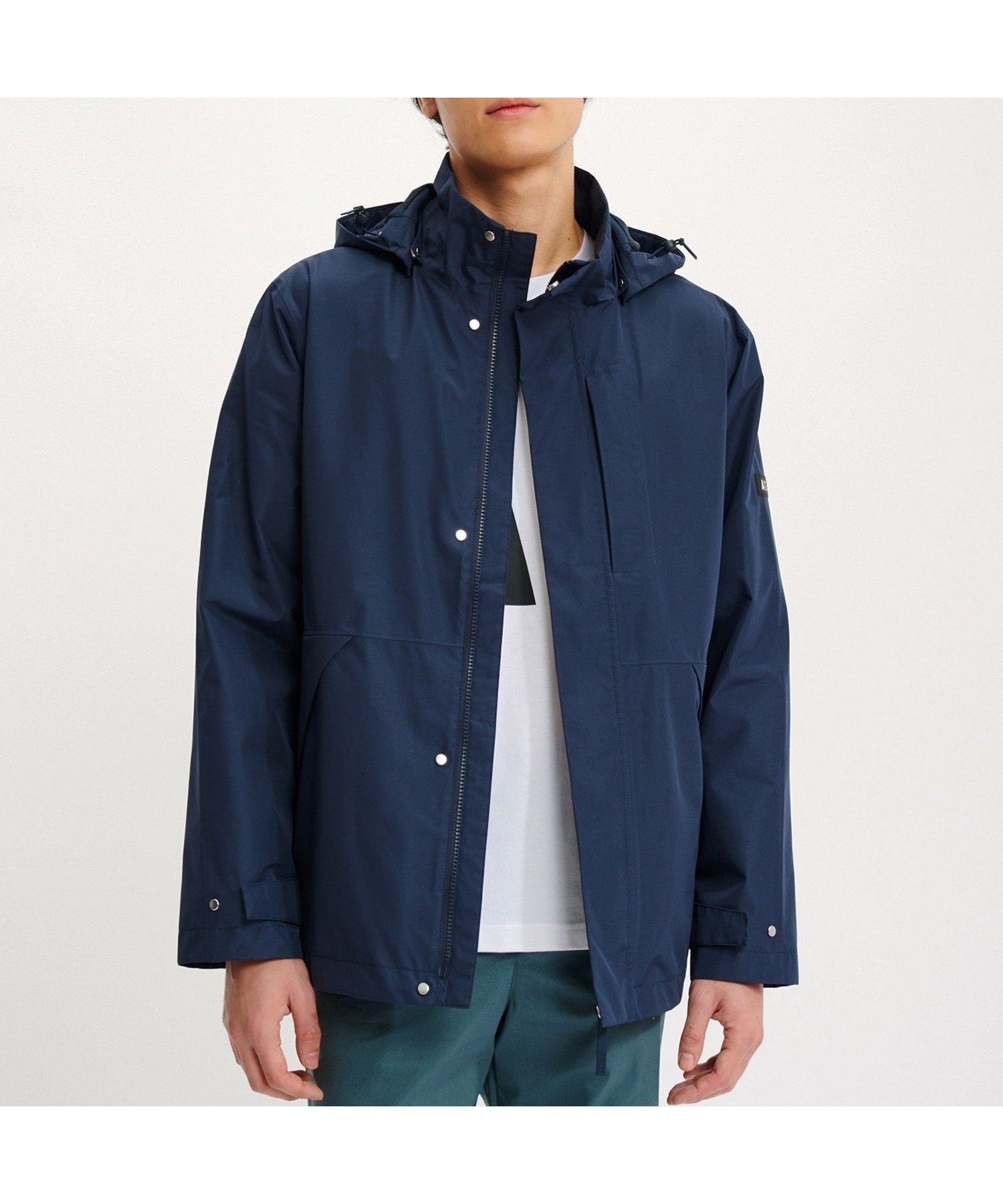 【エーグル/AIGLE / MEN】のGORE-TEX ゴアテックス 防水 透湿 防風 2レイヤーフーデッドジャケット インテリア・キッズ・メンズ・レディースファッション・服の通販 founy(ファニー) 　ファッション　Fashion　メンズファッション　Fashion for Men　アウトドア　Outdoor Clothing　シリコン　Silicone, Silicone Material　シンプル　Simple, Minimal　ジャケット　Jacket, Outerwear　ハンド　Hand, Handmade　パッチ　Patch, Appliqué　フィット　Fit, Slim Fit　ブルゾン　Blouson, Bomber Jacket　ポケット　Pocket, Pocket Detail　ミドル　Middle Length, Mid Height　ライニング　Inner Lining, Inner Fabric, Lined　レギュラー　Regular, Standard Fit　おすすめ　Recommended / Our Picks　ビジネス 仕事 通勤　Business / Work / Commuting　ネイビー|ID: prp329100004877494 ipo3291000000036384182