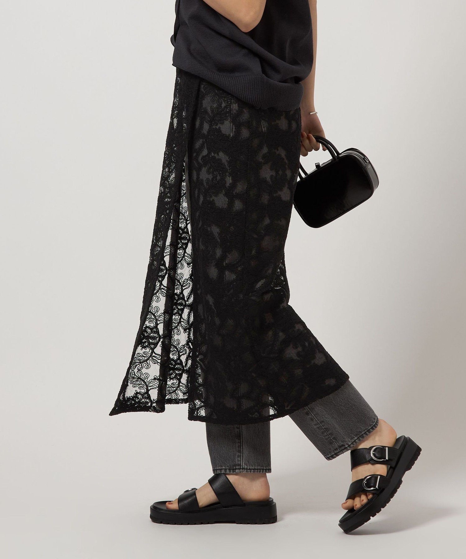【ユナイテッドアローズ/UNITED ARROWS】のレース レイヤード スカート インテリア・キッズ・メンズ・レディースファッション・服の通販 founy(ファニー) 　ファッション　Fashion　レディースファッション　Fashion for Women　スカート　Skirts　秋　Autumn　スリット　Slit, Slit Detail　デニム　Denim, Jeans Material　トレンド　Trend, Trending Now　ボトム　Bottoms, Lower Wear　レース　Lace, Lace Fabric　ワイド　Wide, Wide Fit　アウトレット　Outlet / Clearance　おすすめ　Recommended / Our Picks　夏　Summer　BLACK|ID: prp329100004877508 ipo3291000000036384258