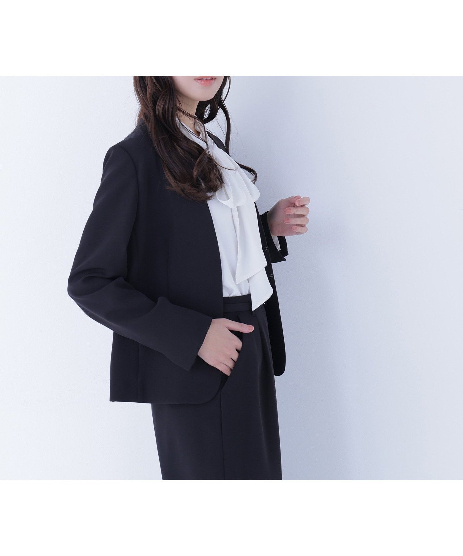 【ナチュラル ビューティー ベーシック/NATURAL BEAUTY BASIC】のダブルクロスストレッチ SETUP ノーカラージャケット インテリア・キッズ・メンズ・レディースファッション・服の通販 founy(ファニー) 　ファッション　Fashion　レディースファッション　Fashion for Women　アウター　Coat / Outerwear Collection　レディースジャケット・軽アウター　Jackets　ノーカラージャケット / シンプル上品コーデ　Collarless Jackets　おすすめ　Recommended / Our Picks　コンパクト　Compact, Small Size　ジャケット　Jacket, Outerwear　ストレッチ　Stretch, Stretchy Fabric　スリット　Slit, Slit Detail　スーツ　Suit, Formalwear　ダブル　Double, Double-Breasted　ブラック|ID: prp329100004878466 ipo3291000000036394415