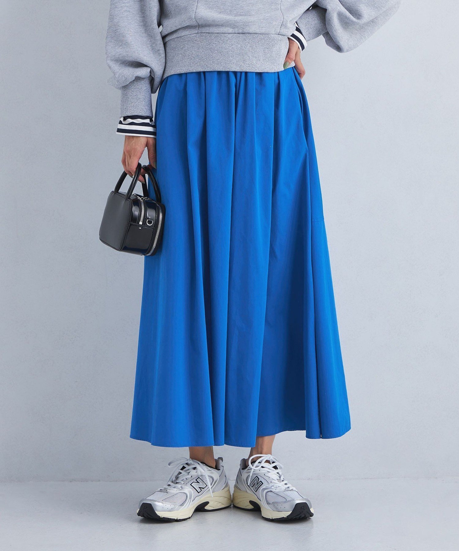 【ユナイテッドアローズ/UNITED ARROWS】のボリューム ギャザー スカート インテリア・キッズ・メンズ・レディースファッション・服の通販 founy(ファニー) 　ファッション　Fashion　レディースファッション　Fashion for Women　スカート　Skirts　春　Spring　秋　Autumn　ギャザー　Gathered, Ruffled　シューズ　Shoes, Footwear　スニーカー　Sneakers, Trainers　フラット　Flat, Flat Shoes　冬　Winter / This Winter　アウトレット　Outlet / Clearance　おすすめ　Recommended / Our Picks　夏　Summer　COBALT|ID: prp329100004878638 ipo3291000000036397265