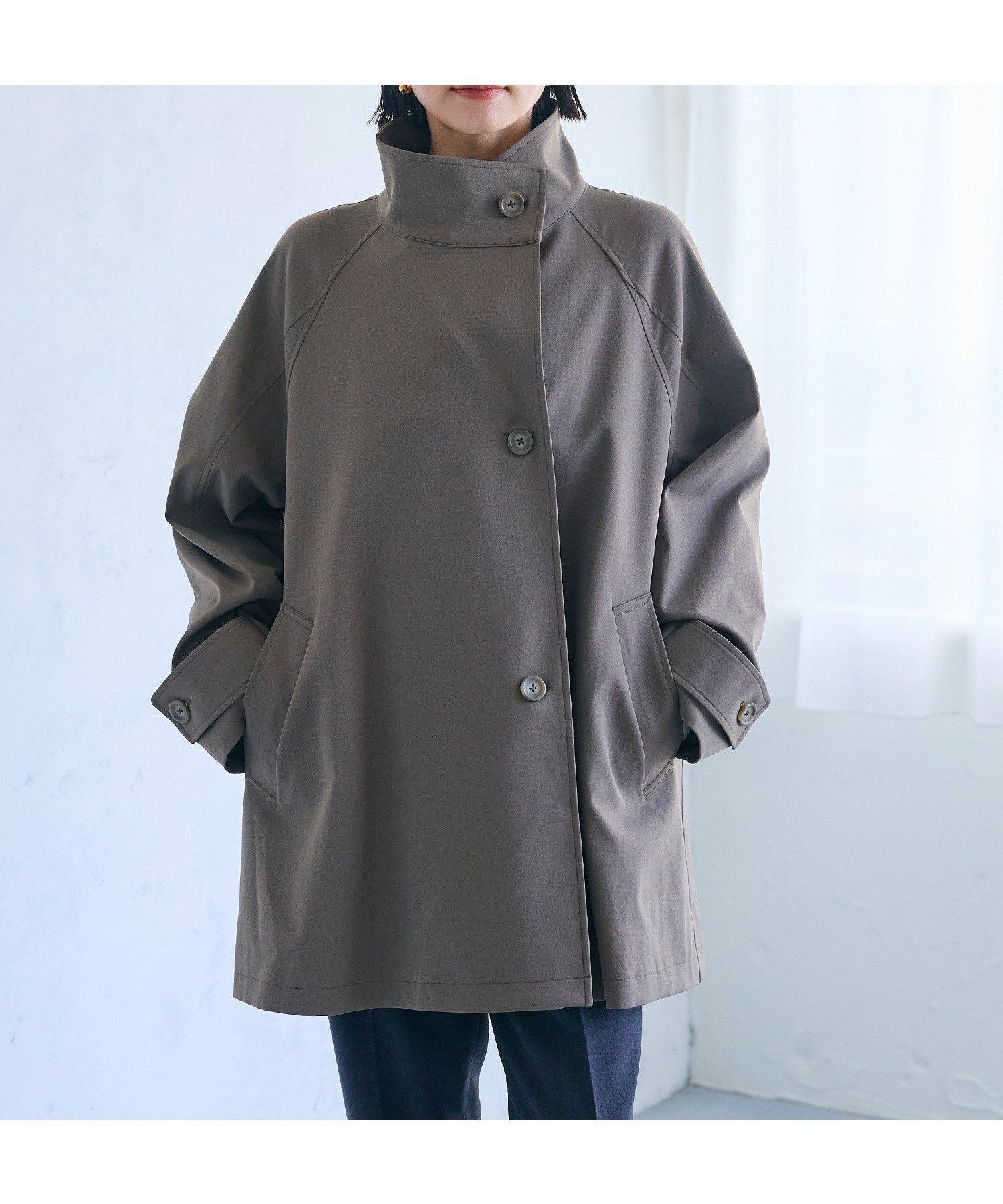 【その他のブランド/Other】の《洗える》テントラインミドルトレンチコート インテリア・キッズ・メンズ・レディースファッション・服の通販 founy(ファニー) ファッション Fashion レディースファッション Fashion for Women アウター Coat / Outerwear Collection コート・ロングコート・ピーコート Long Coats, Peacoats & More トレンチコート / 春秋の定番アウター Trench Coats インナー Innerwear 洗える Machine Washable スウェット / スエット Sweatshirt, Sweatwear スタンド Stand Collar, Upright Stand ストレッチ Stretch, Stretchy Fabric スリーブ Sleeve, Long Sleeve / Short Sleeve デニム Denim, Jeans Material ミドル Middle Length, Mid Height 楽ちん Easy Fit, Comfortable おすすめ Recommended / Our Picks 旅行 Travel ビジネス 仕事 通勤 Business / Work / Commuting カーキ|ID: prp329100004879326 ipo3291000000036408832